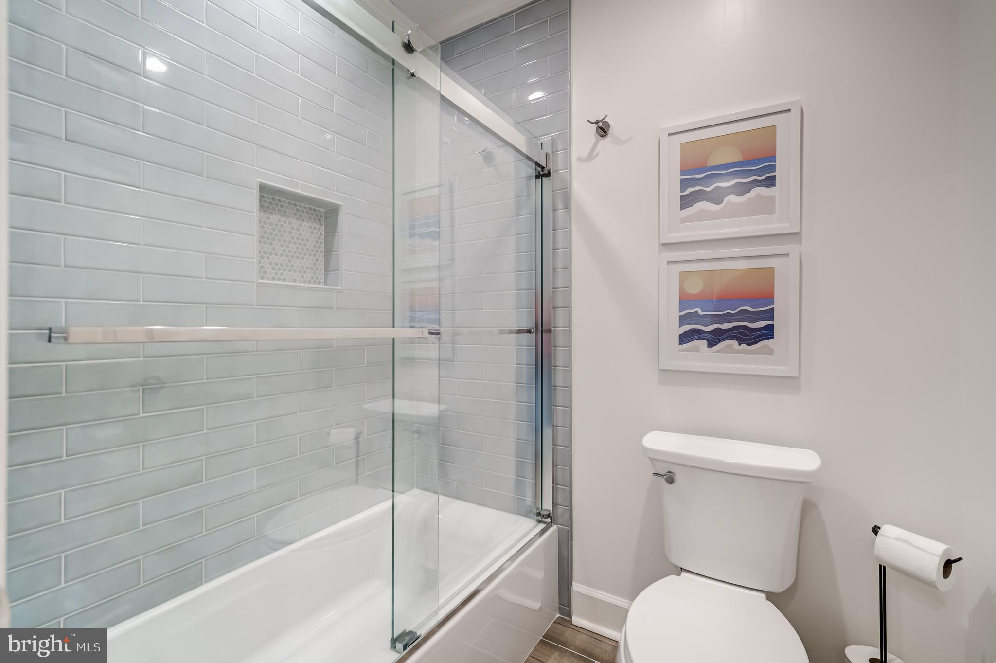 RIVER CREEK - Residential