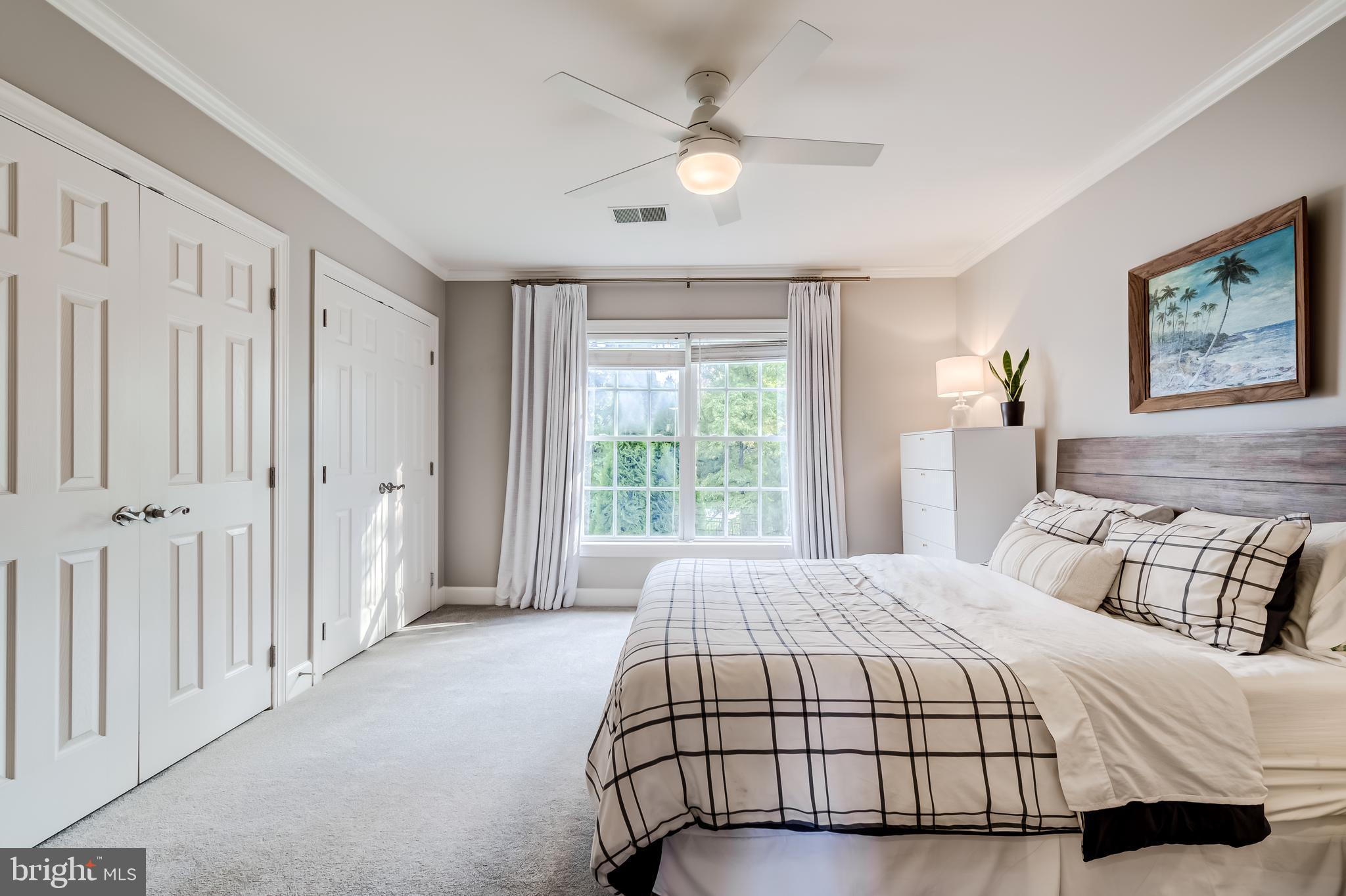 RIVER CREEK - Residential