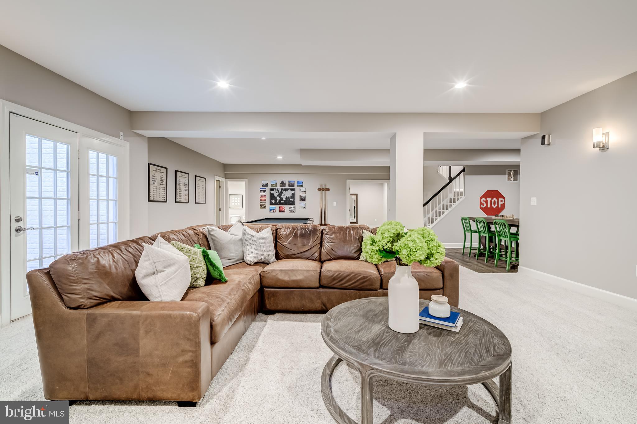 RIVER CREEK - Residential