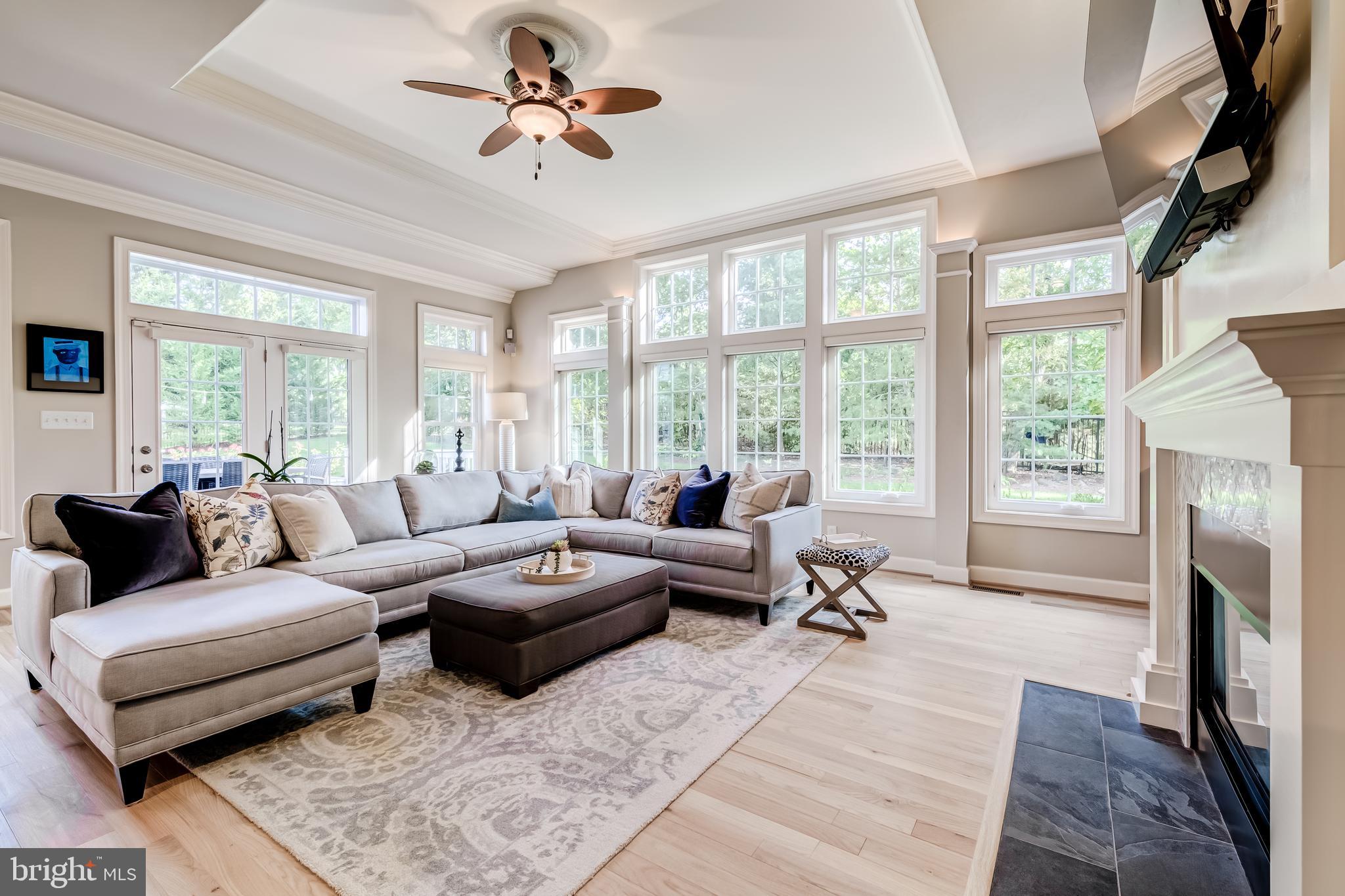 RIVER CREEK - Residential