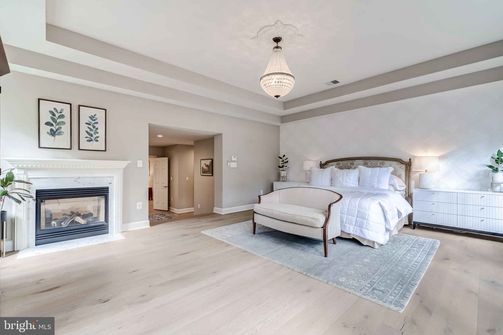 RIVER CREEK - Residential