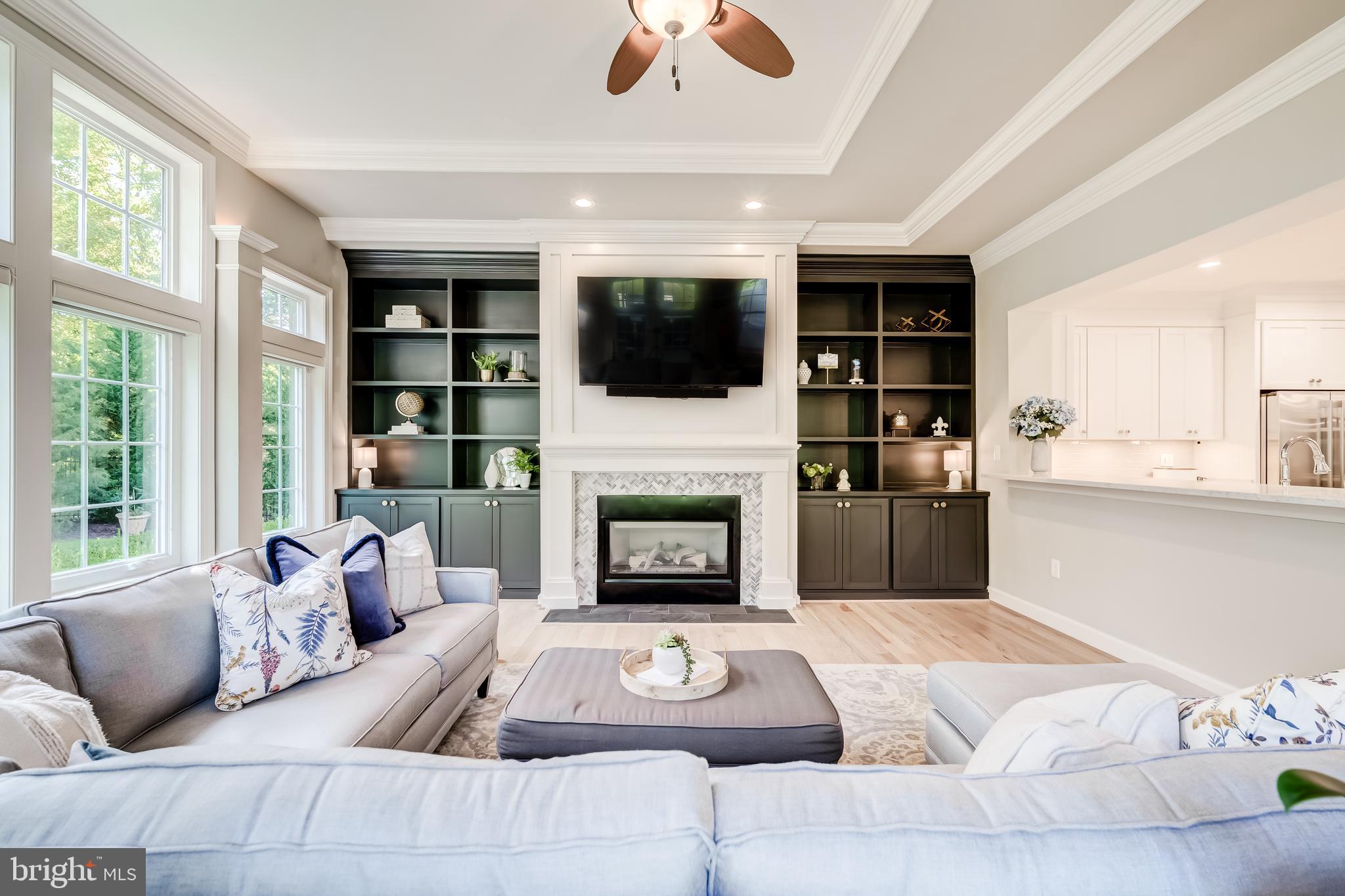 RIVER CREEK - Residential