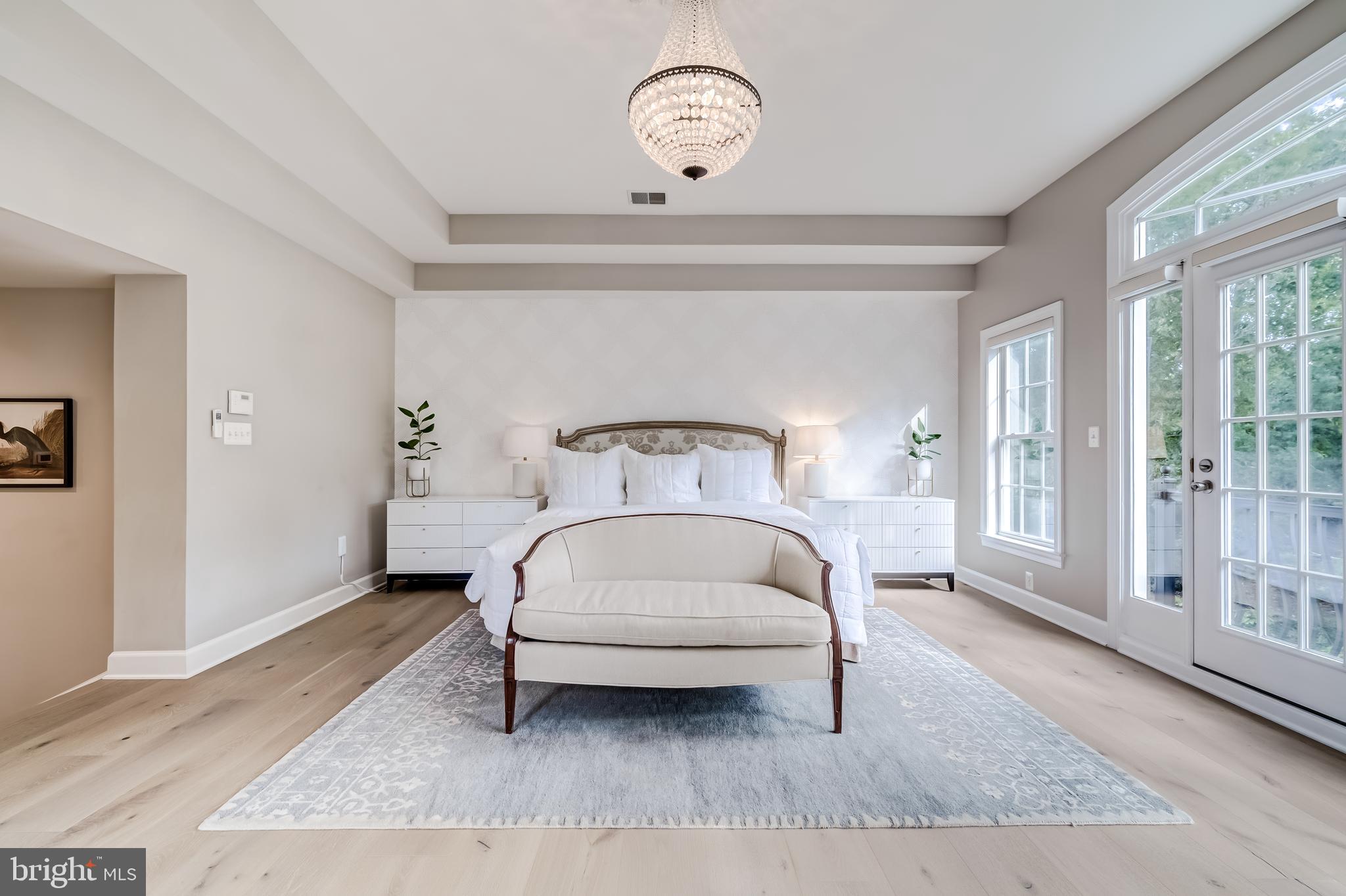 RIVER CREEK - Residential