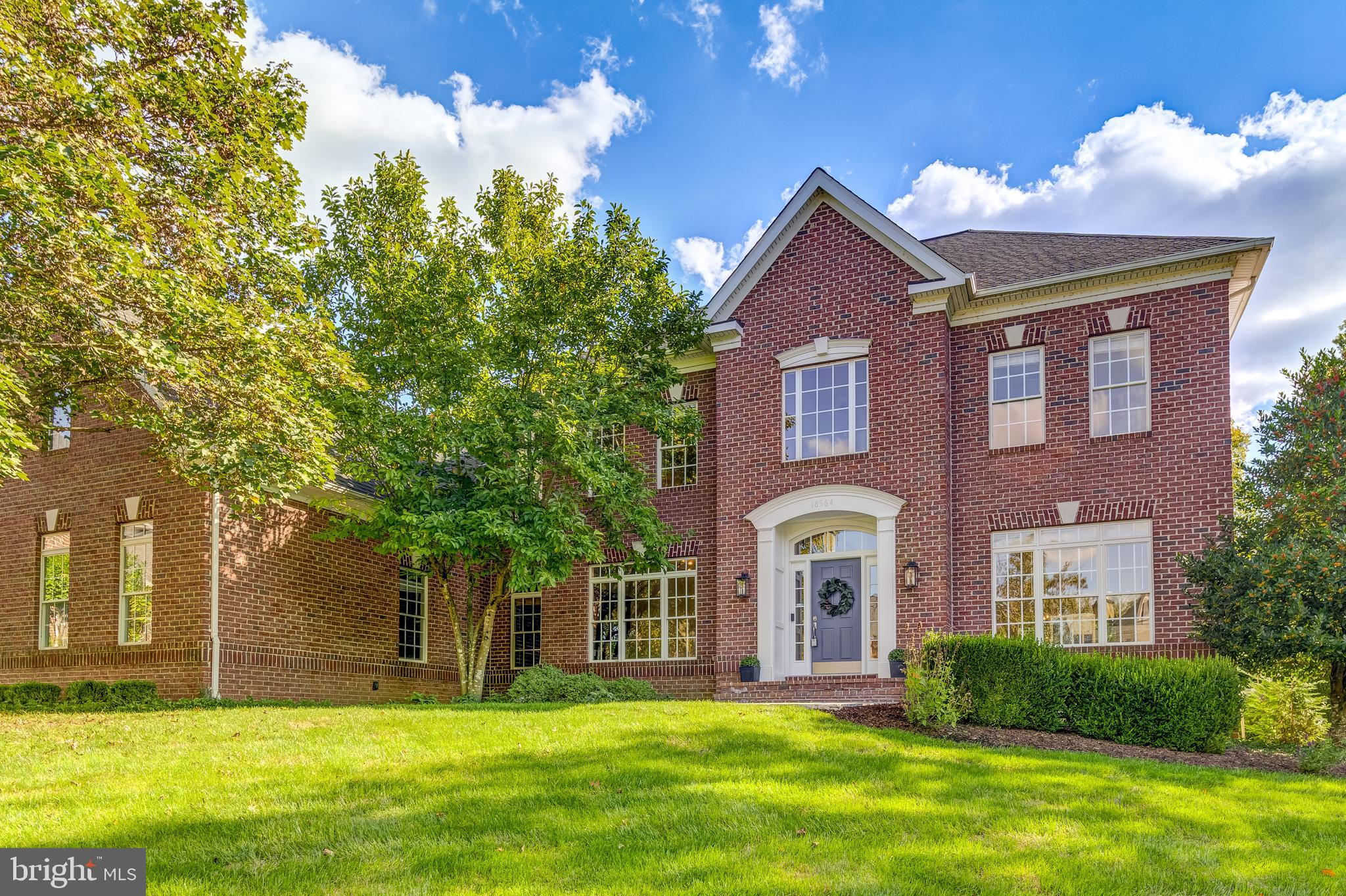 RIVER CREEK - Residential