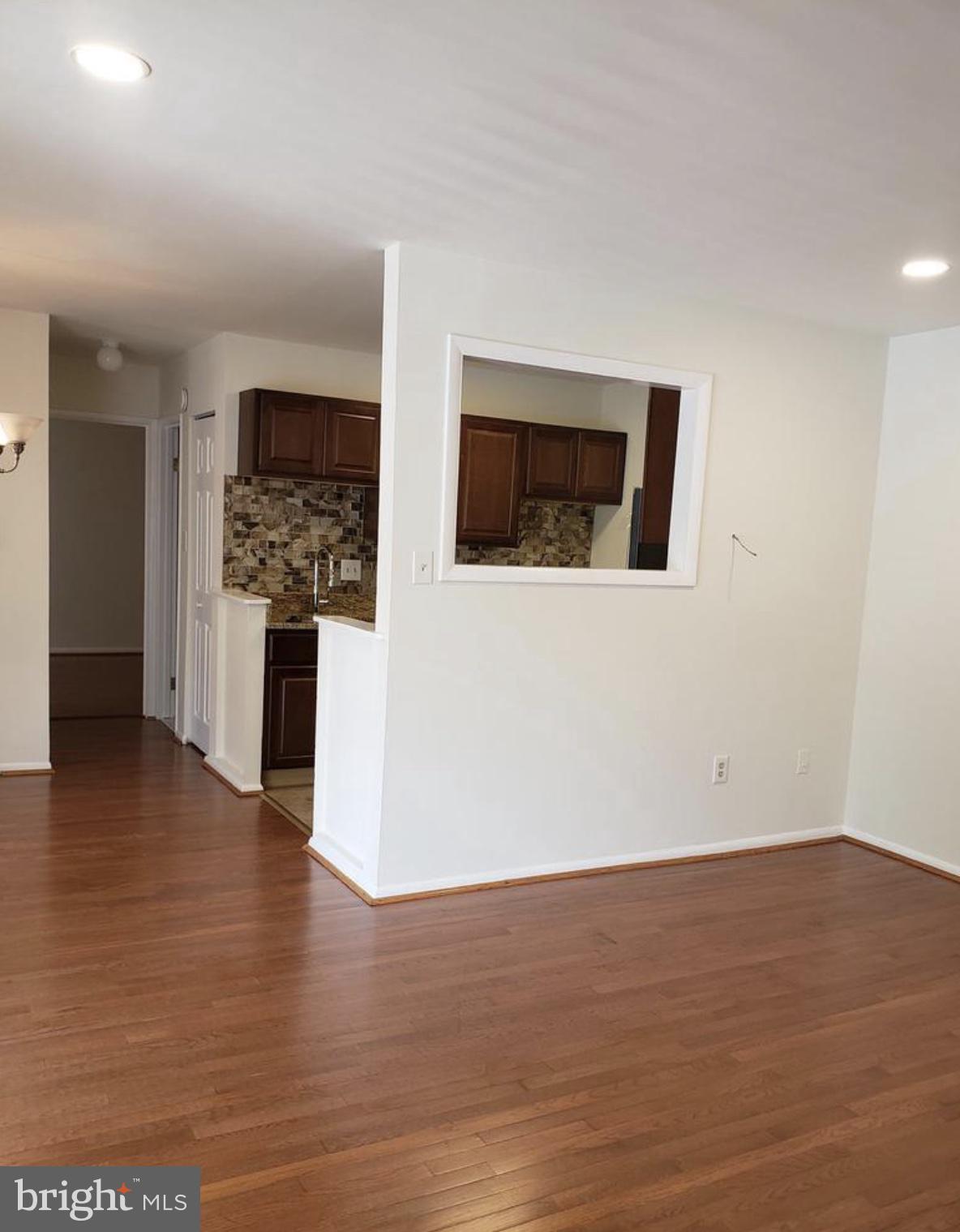 NEW CARROLLTON - Residential Lease