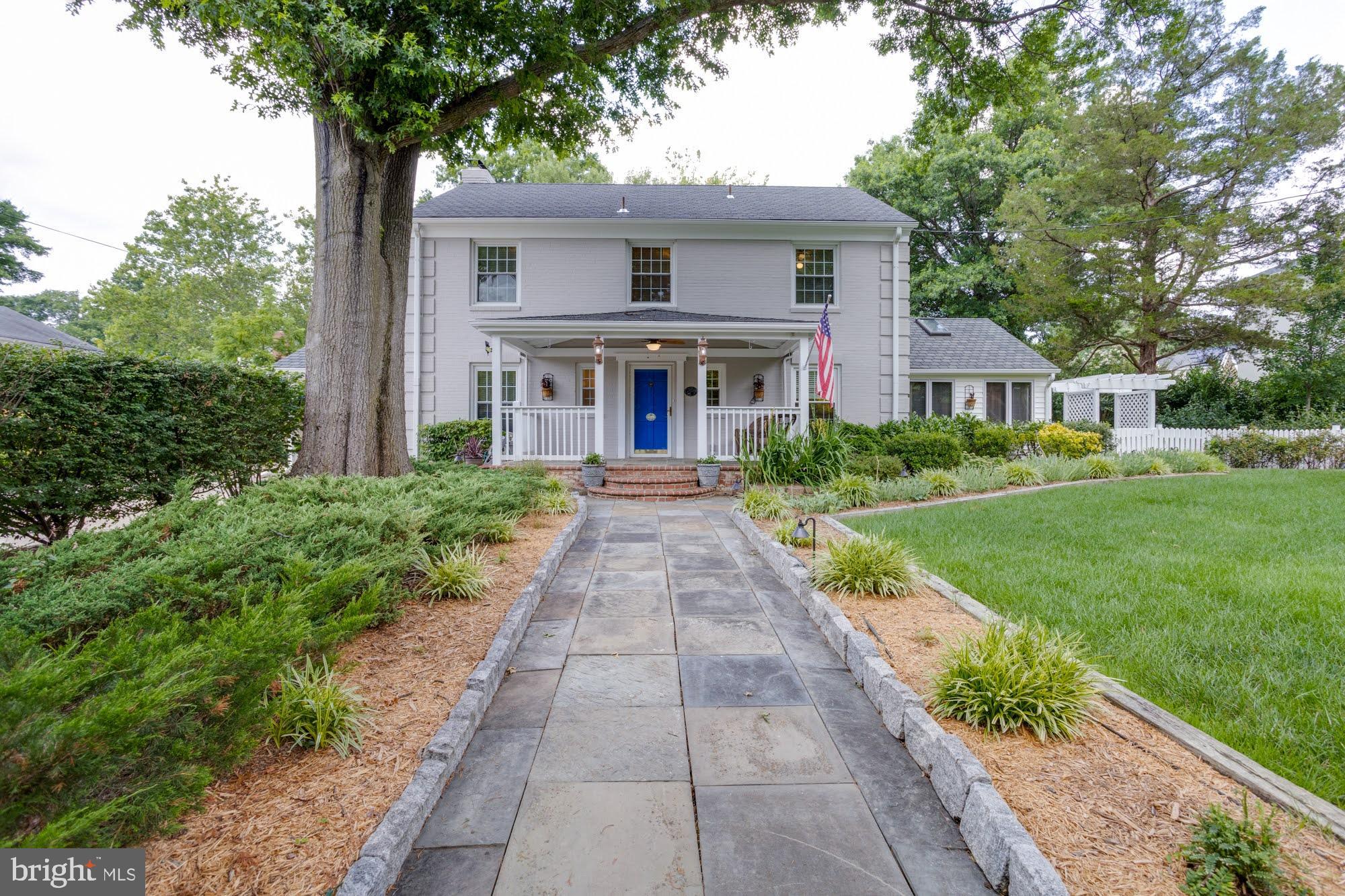 WESTBRIAR COUNTRY CLUB ESTATES - Residential