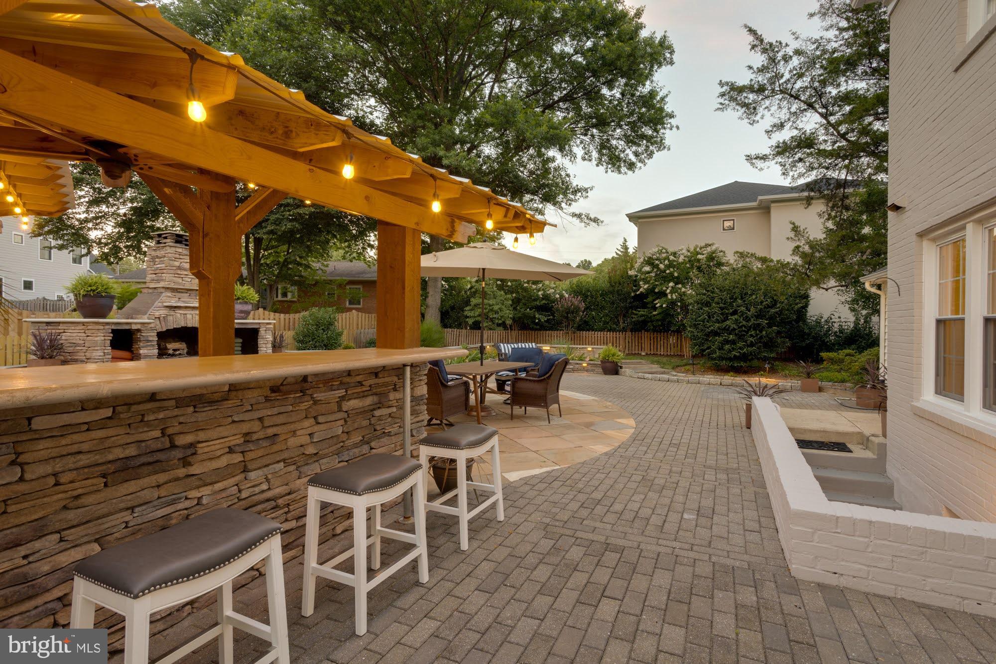 WESTBRIAR COUNTRY CLUB ESTATES - Residential