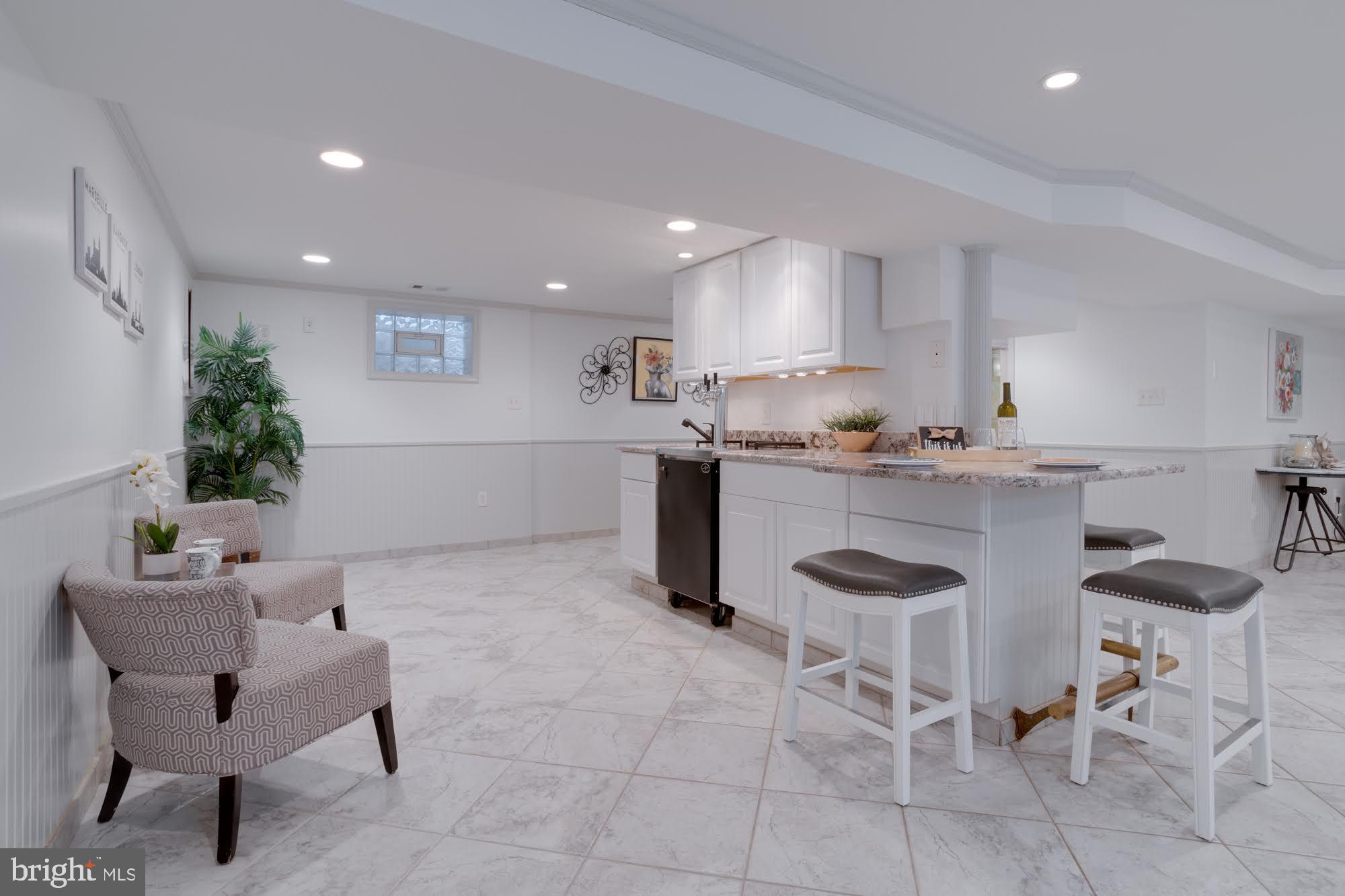 WESTBRIAR COUNTRY CLUB ESTATES - Residential