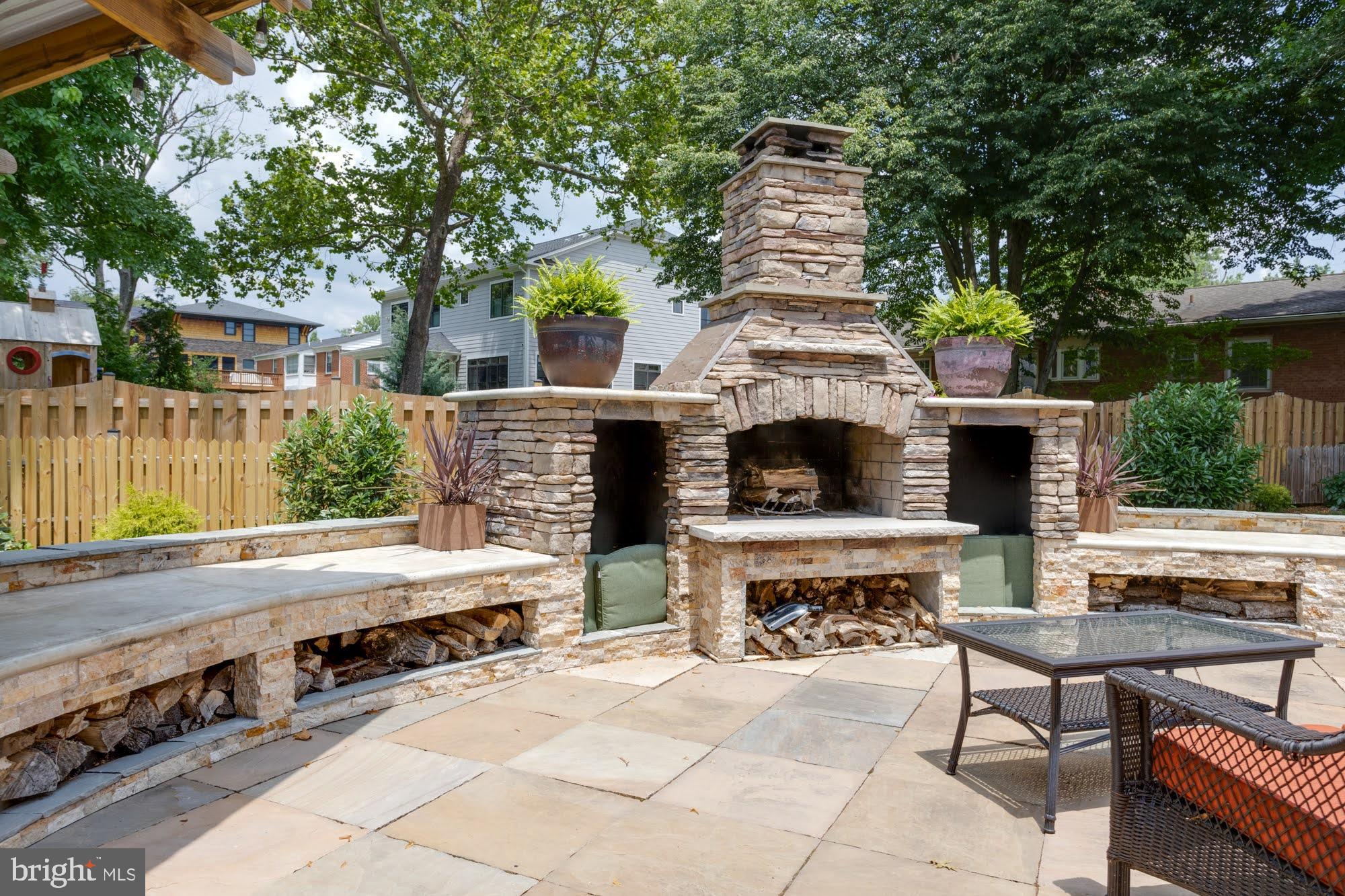 WESTBRIAR COUNTRY CLUB ESTATES - Residential