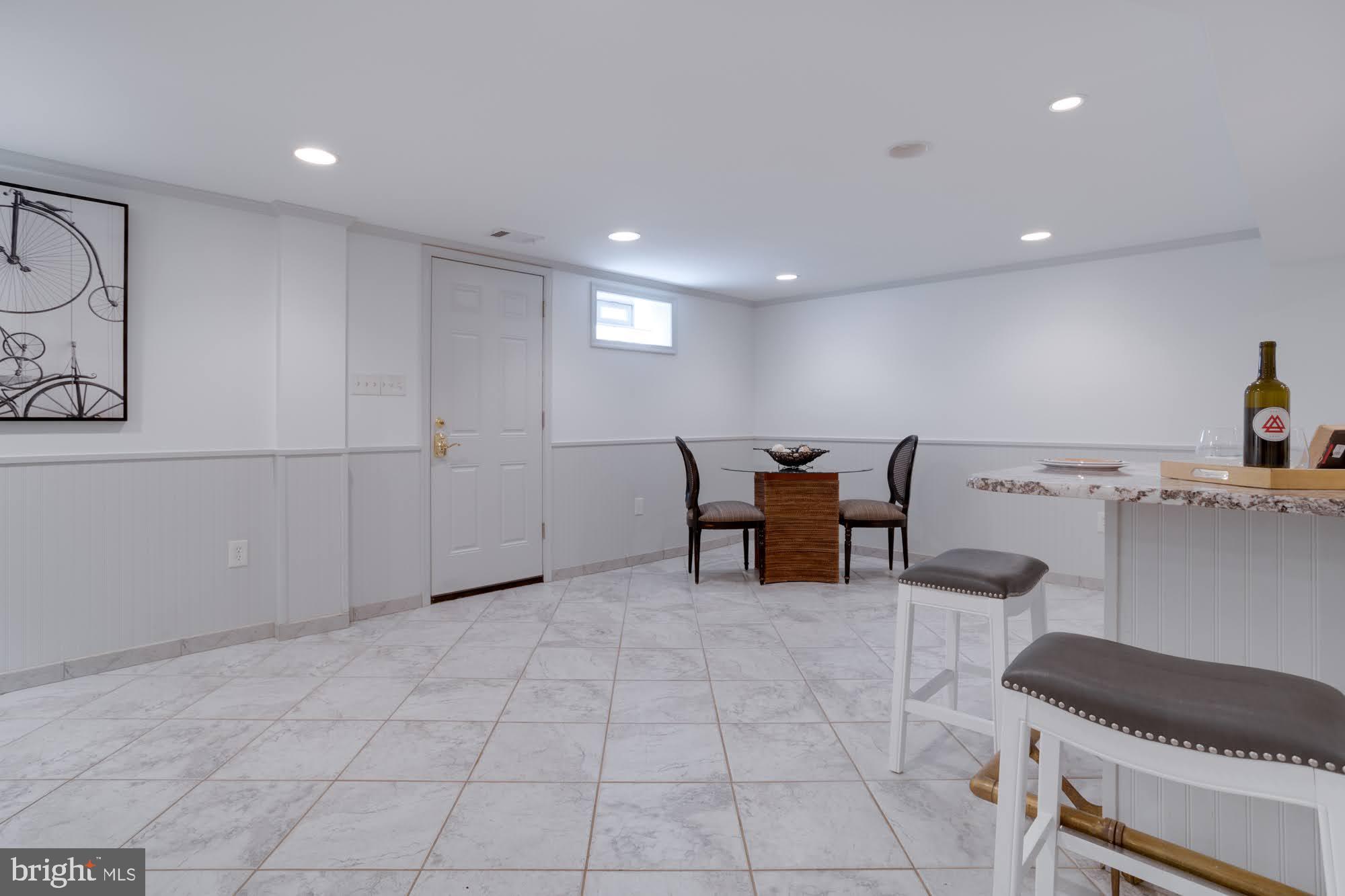 WESTBRIAR COUNTRY CLUB ESTATES - Residential