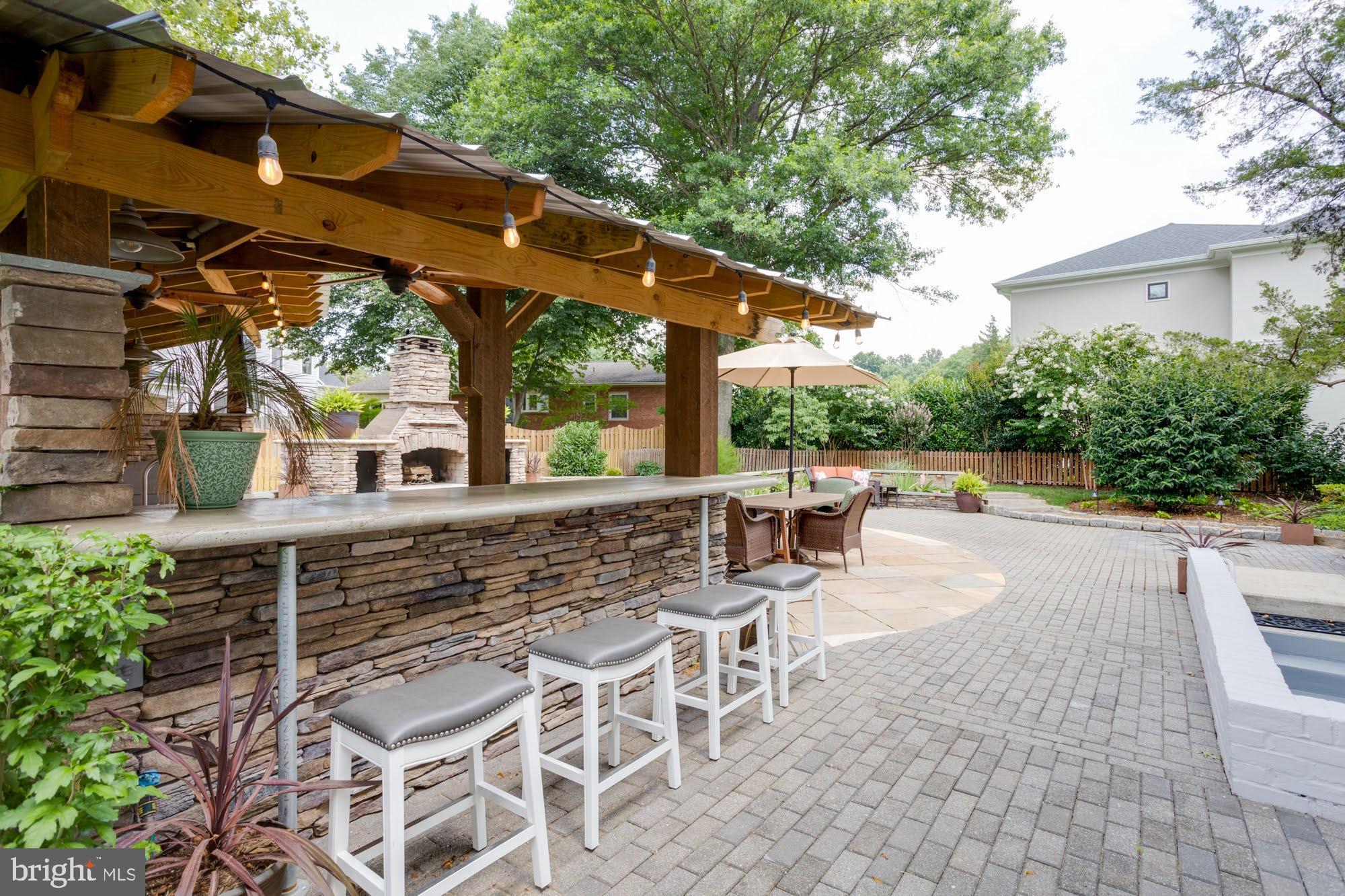 WESTBRIAR COUNTRY CLUB ESTATES - Residential