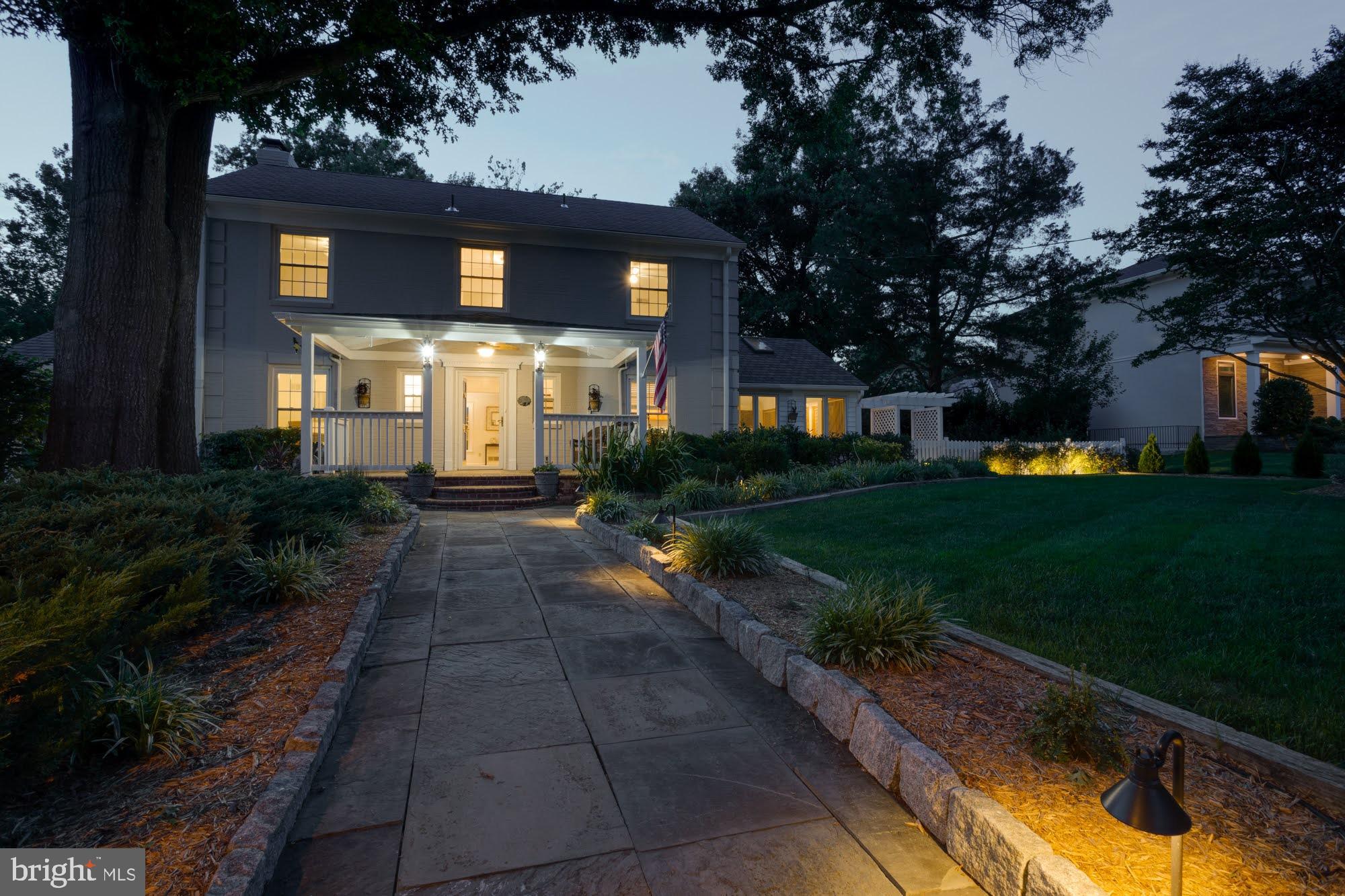 WESTBRIAR COUNTRY CLUB ESTATES - Residential