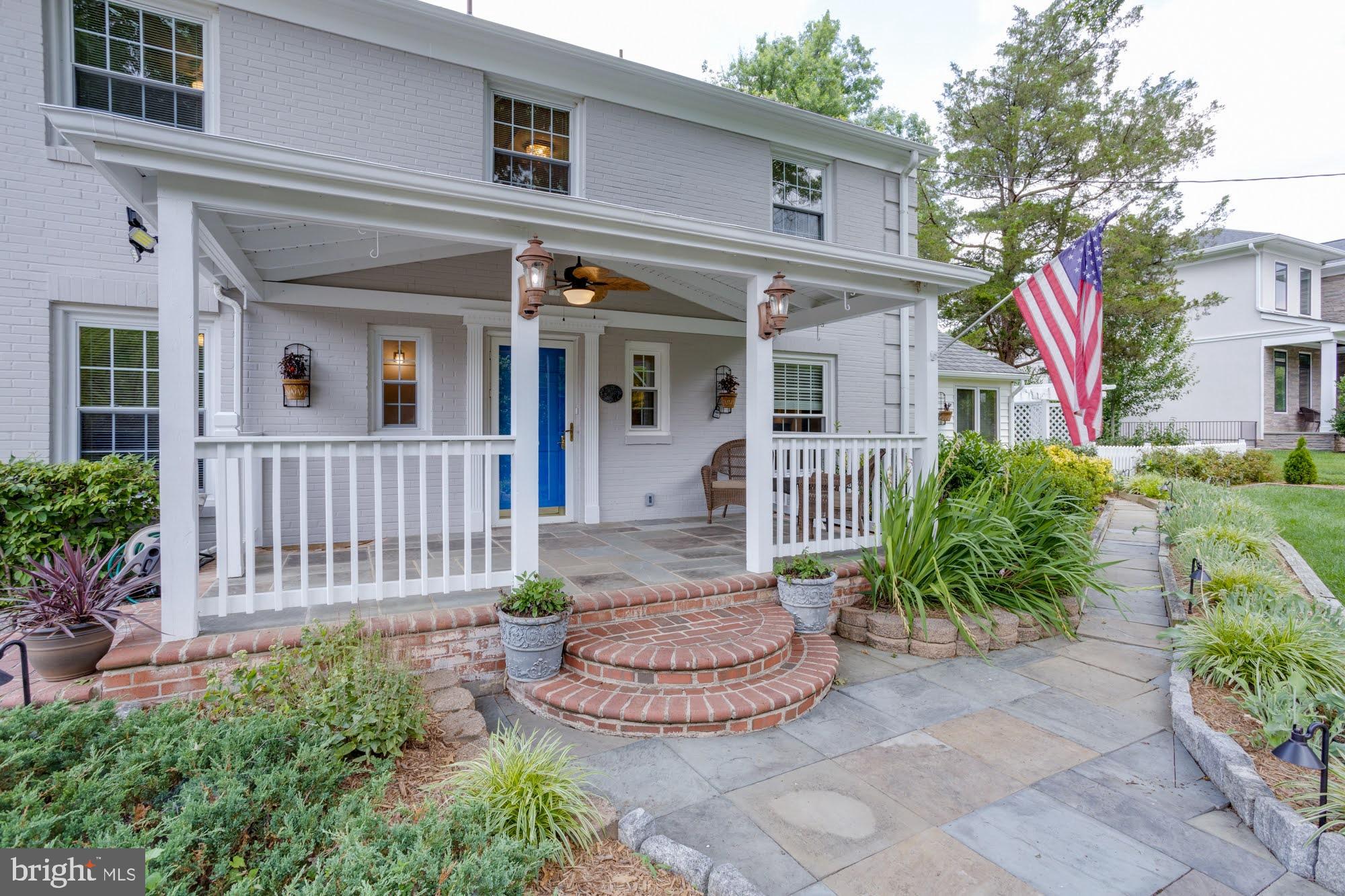 WESTBRIAR COUNTRY CLUB ESTATES - Residential