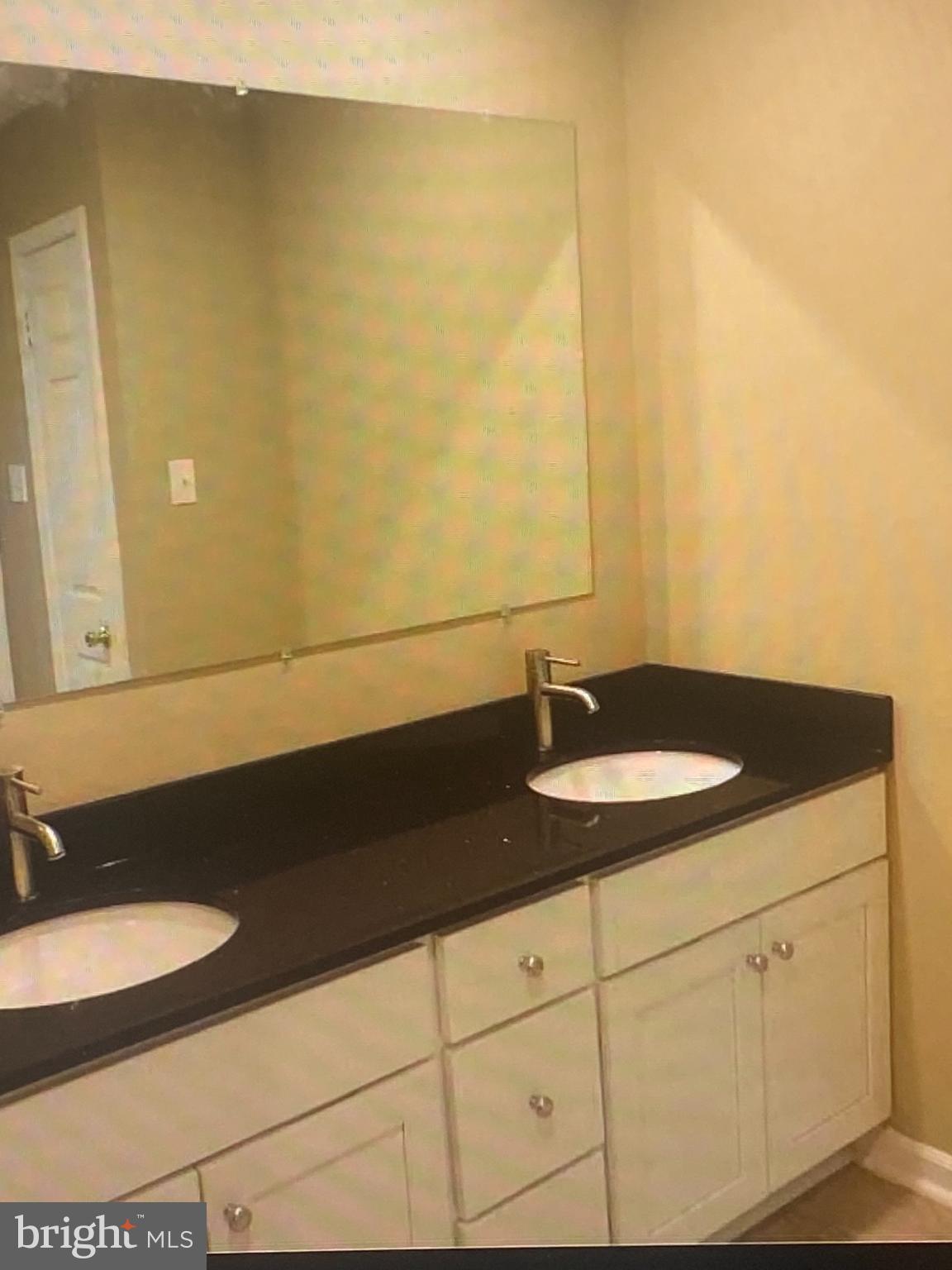 CHESTERBROOK - Residential Lease