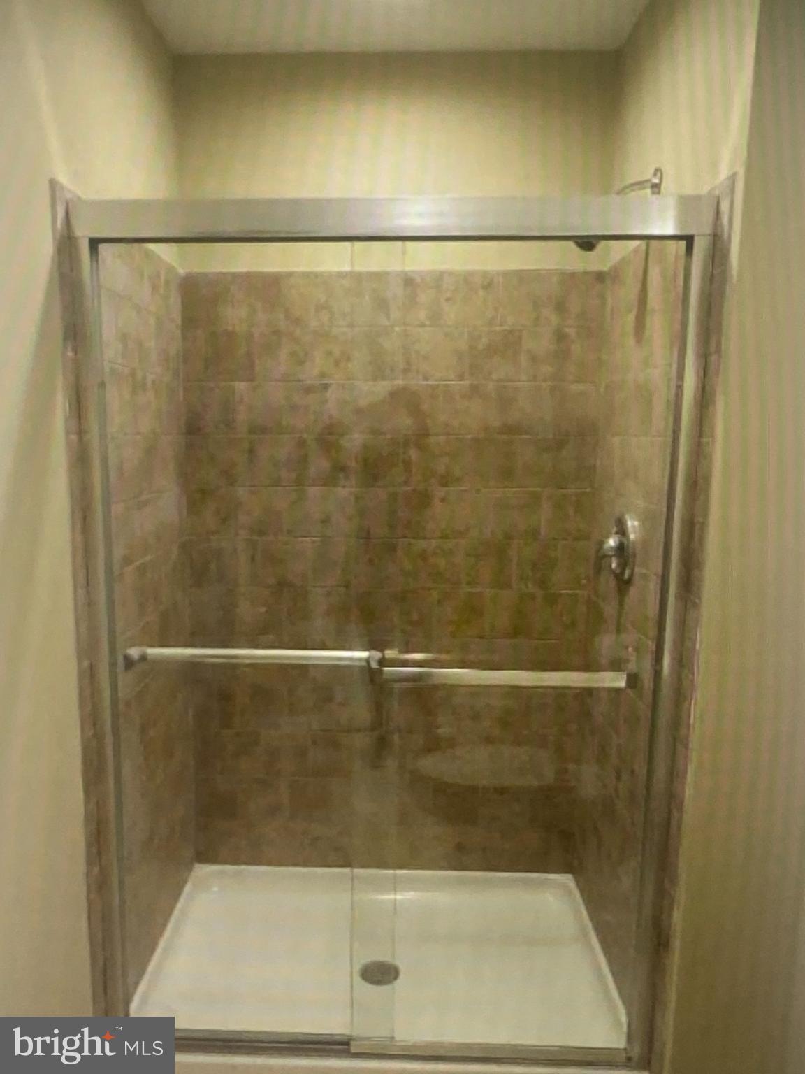 CHESTERBROOK - Residential Lease