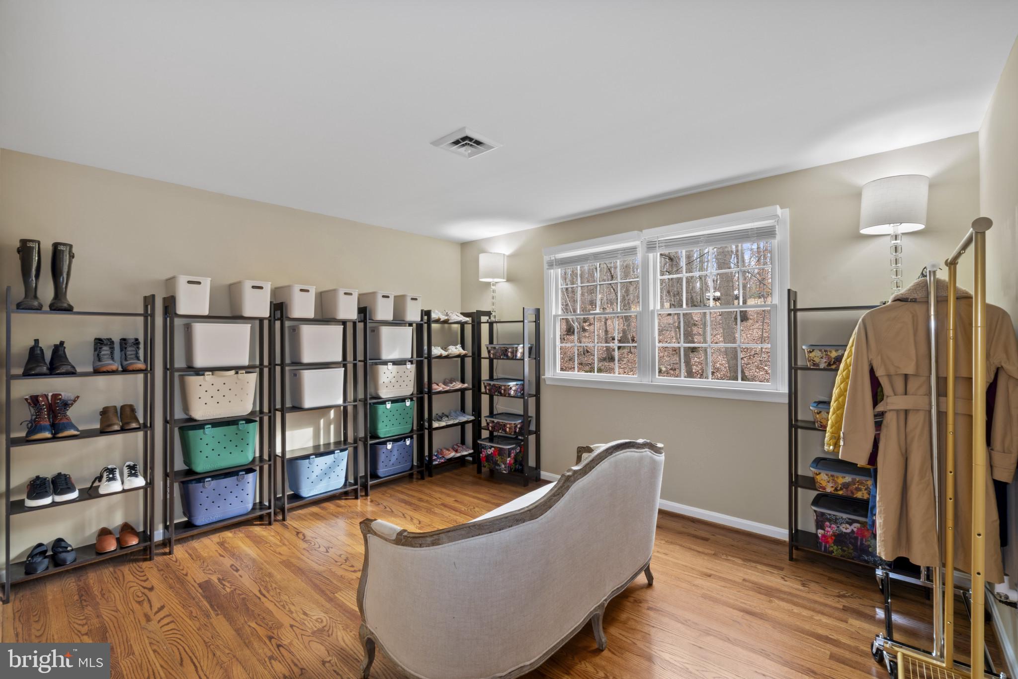 GLEN ARM - Residential