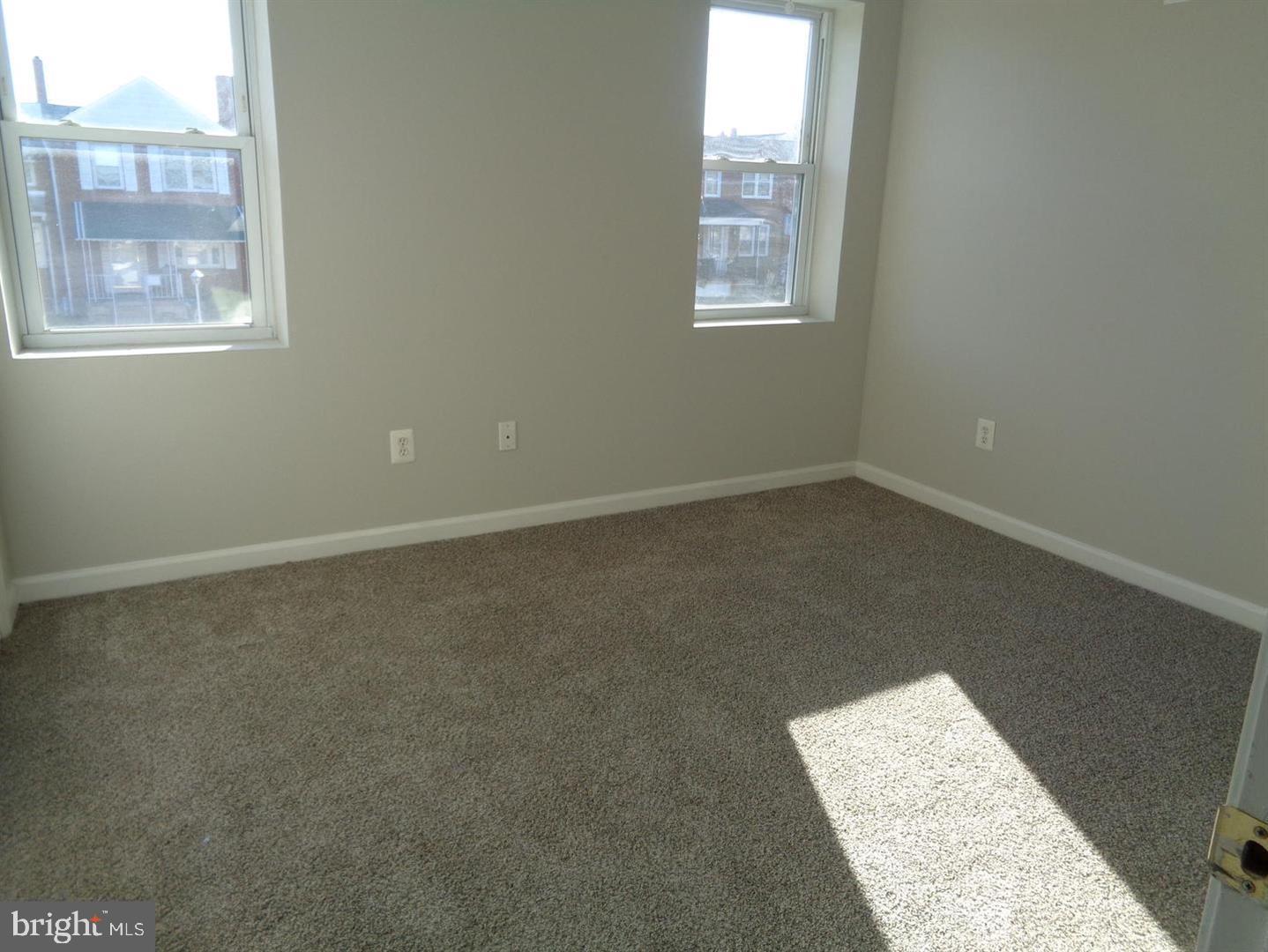 EASTFIELD - Residential Lease