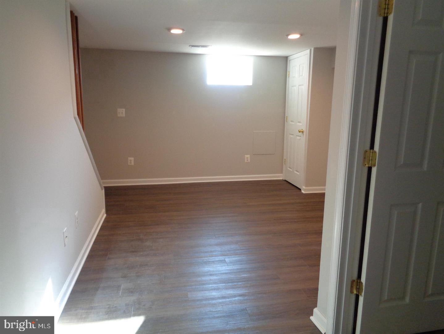 EASTFIELD - Residential Lease