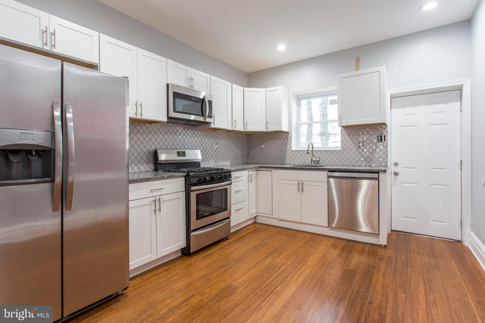 COBBS CREEK - Residential