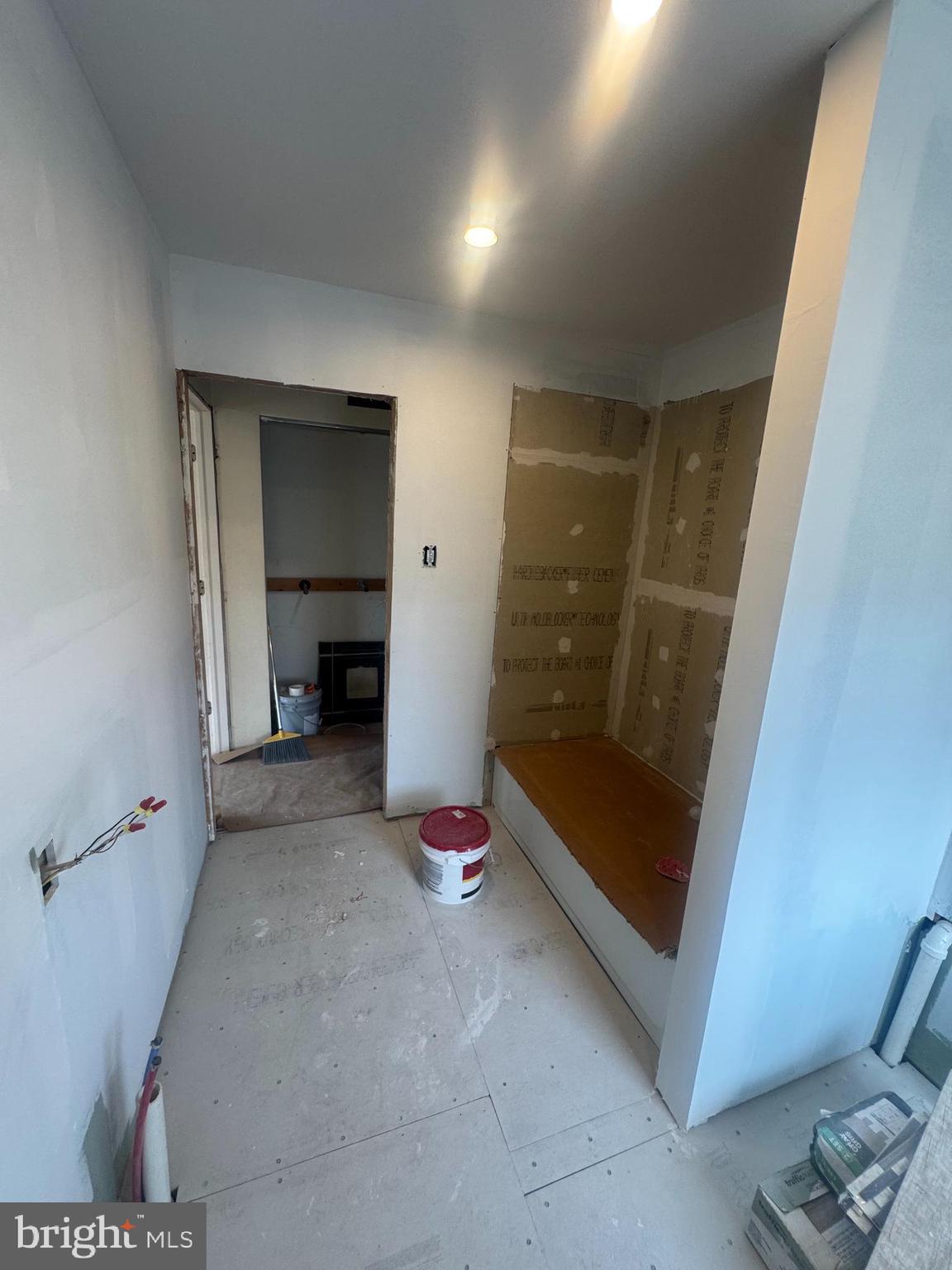 STRAWBERRY MANSION - Residential