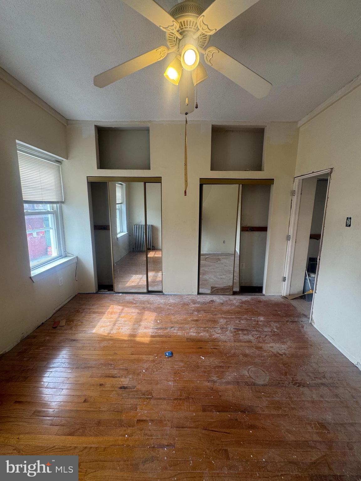 STRAWBERRY MANSION - Residential