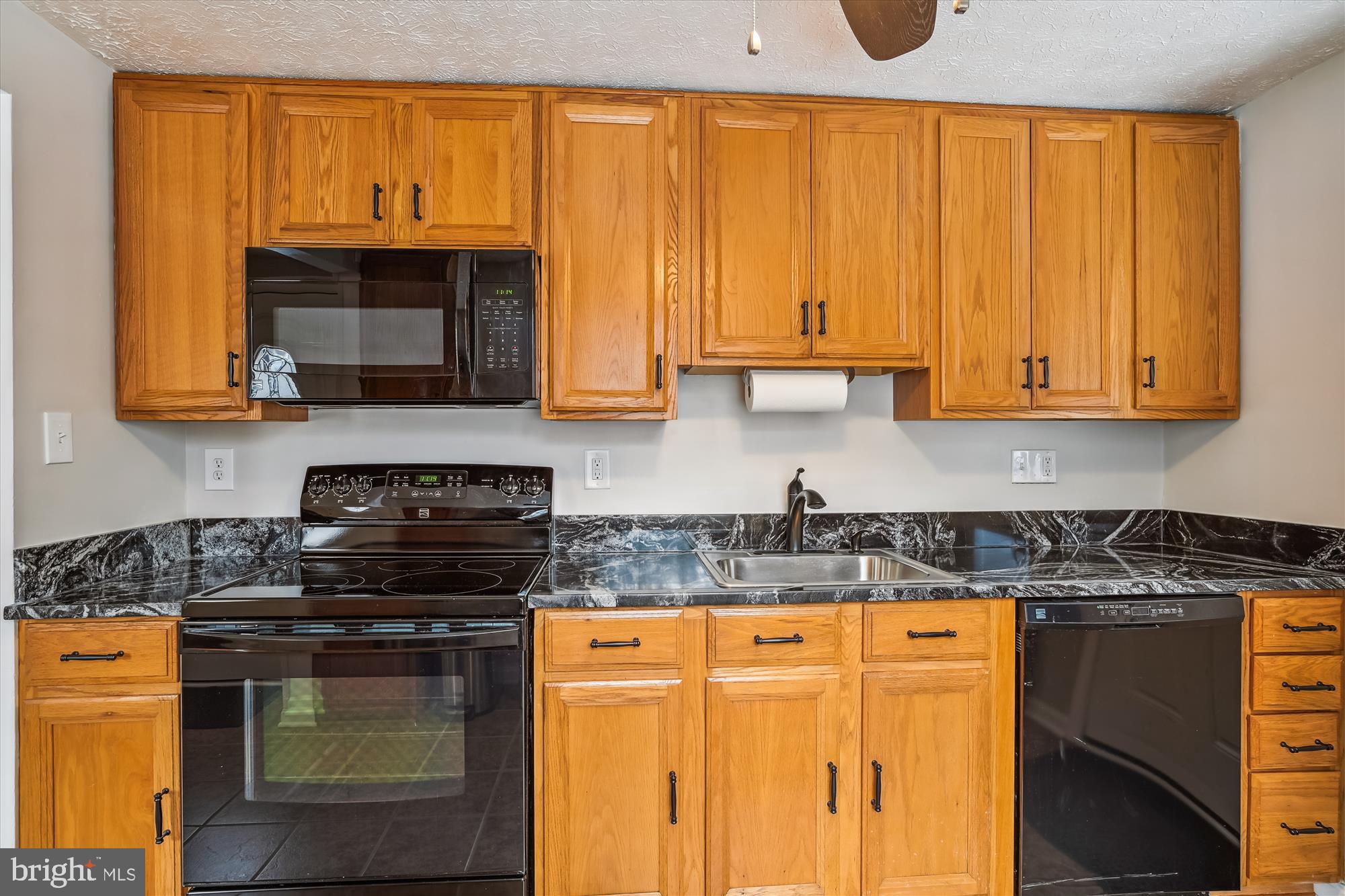 CHESTERFIELD - Residential Lease