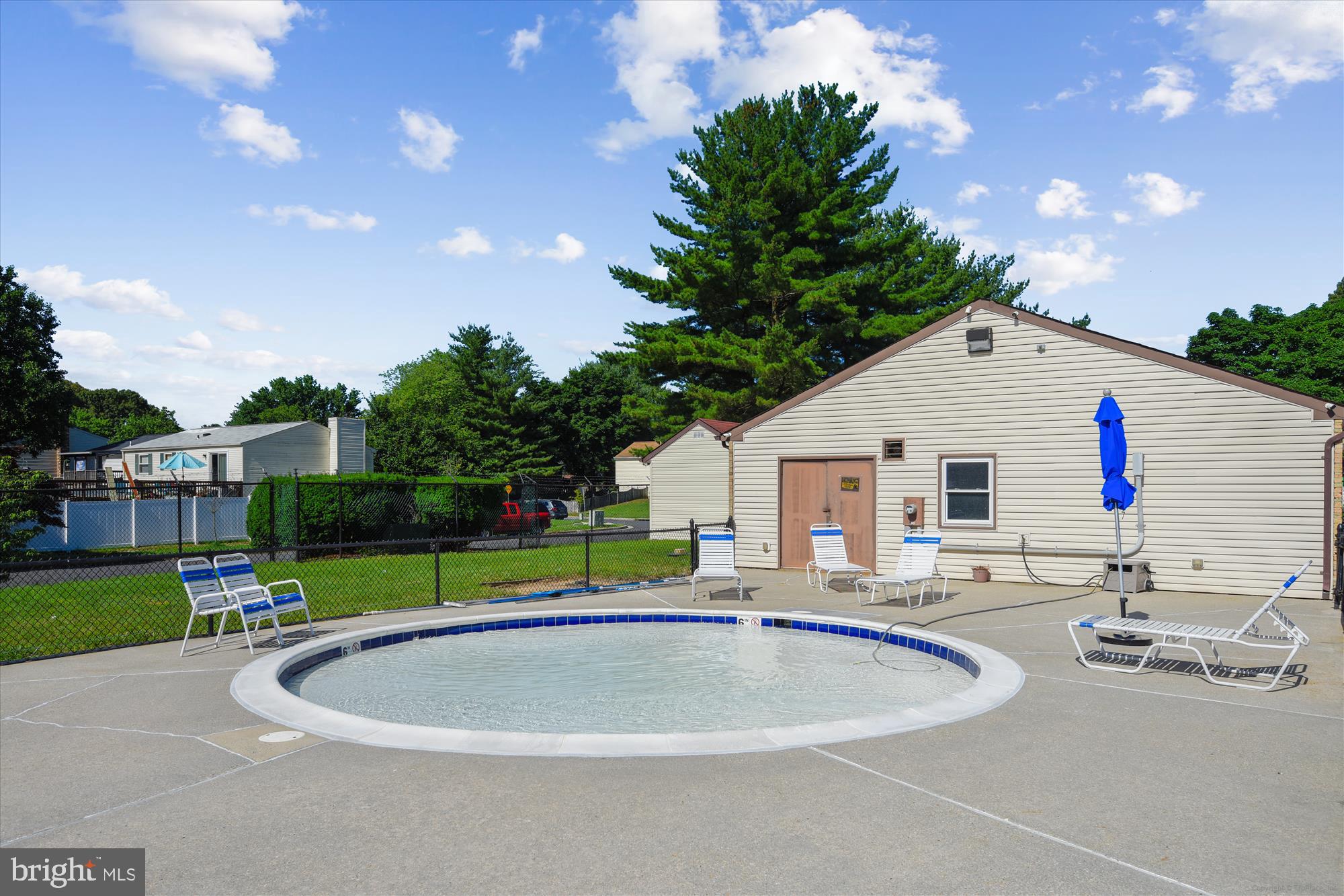 CHESTERFIELD - Residential Lease