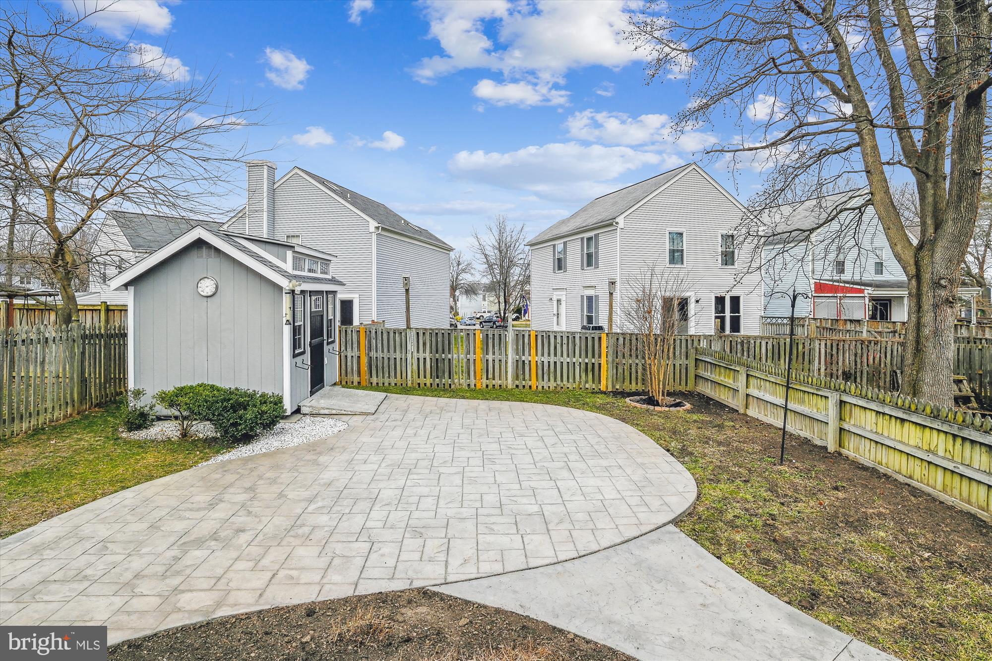 CHESTERFIELD - Residential Lease