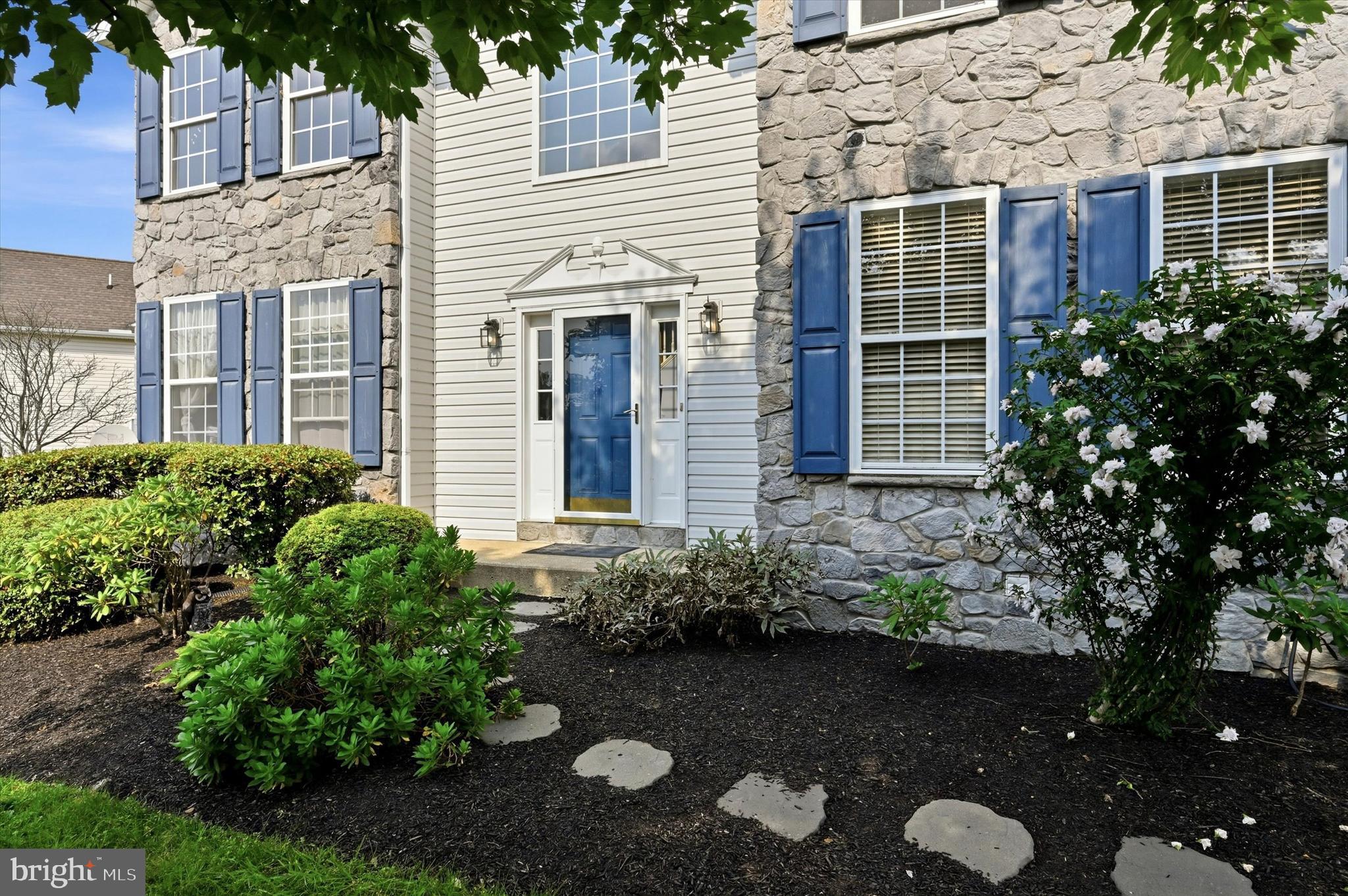 37 MYSTERY ROSE LANE