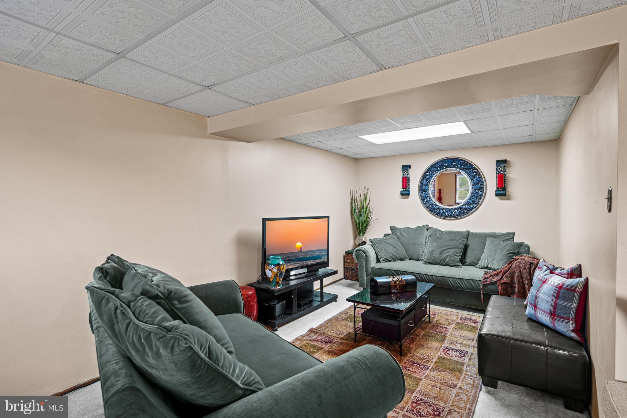 OLDE MILL ESTATES - Residential