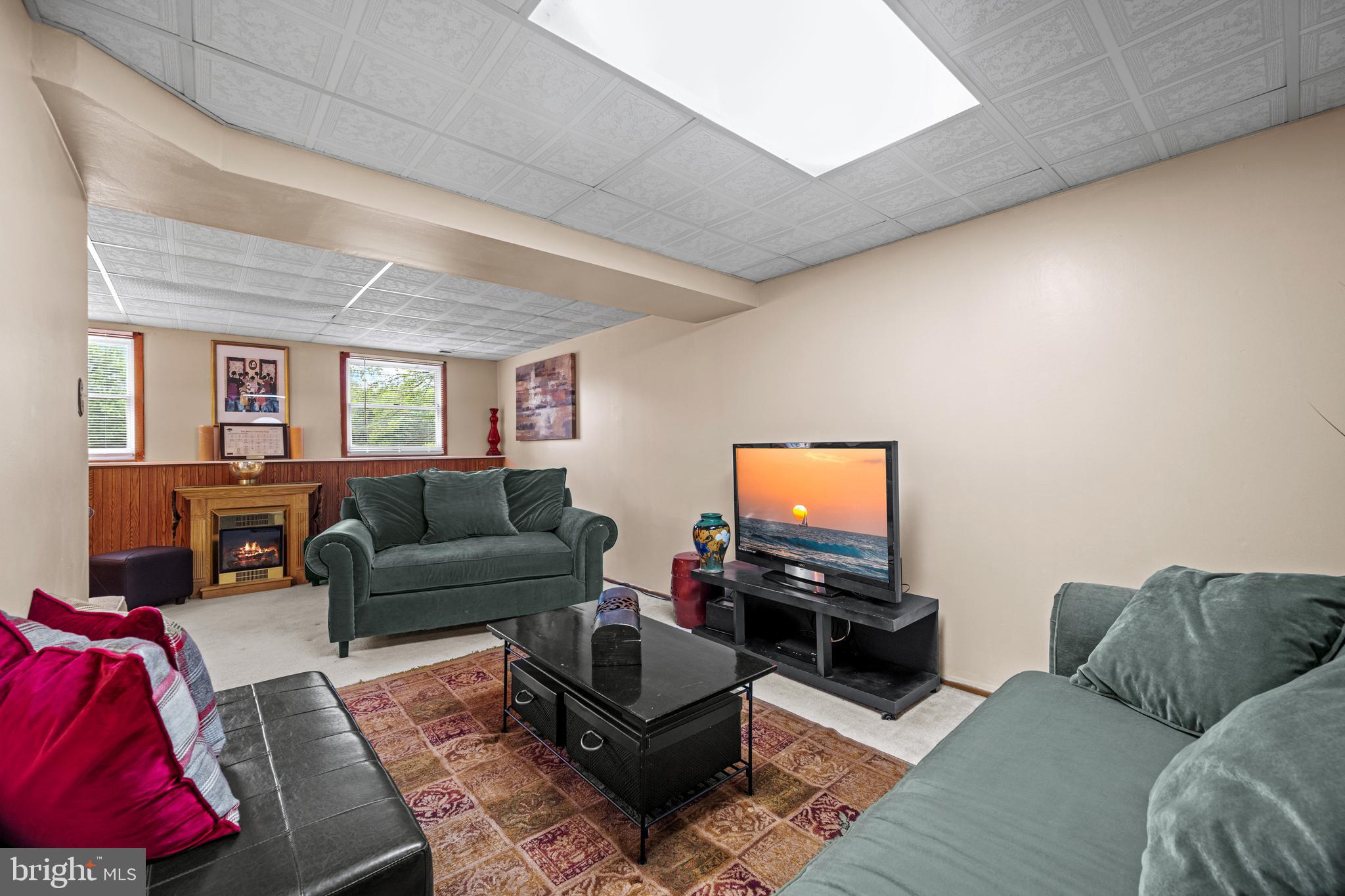 OLDE MILL ESTATES - Residential