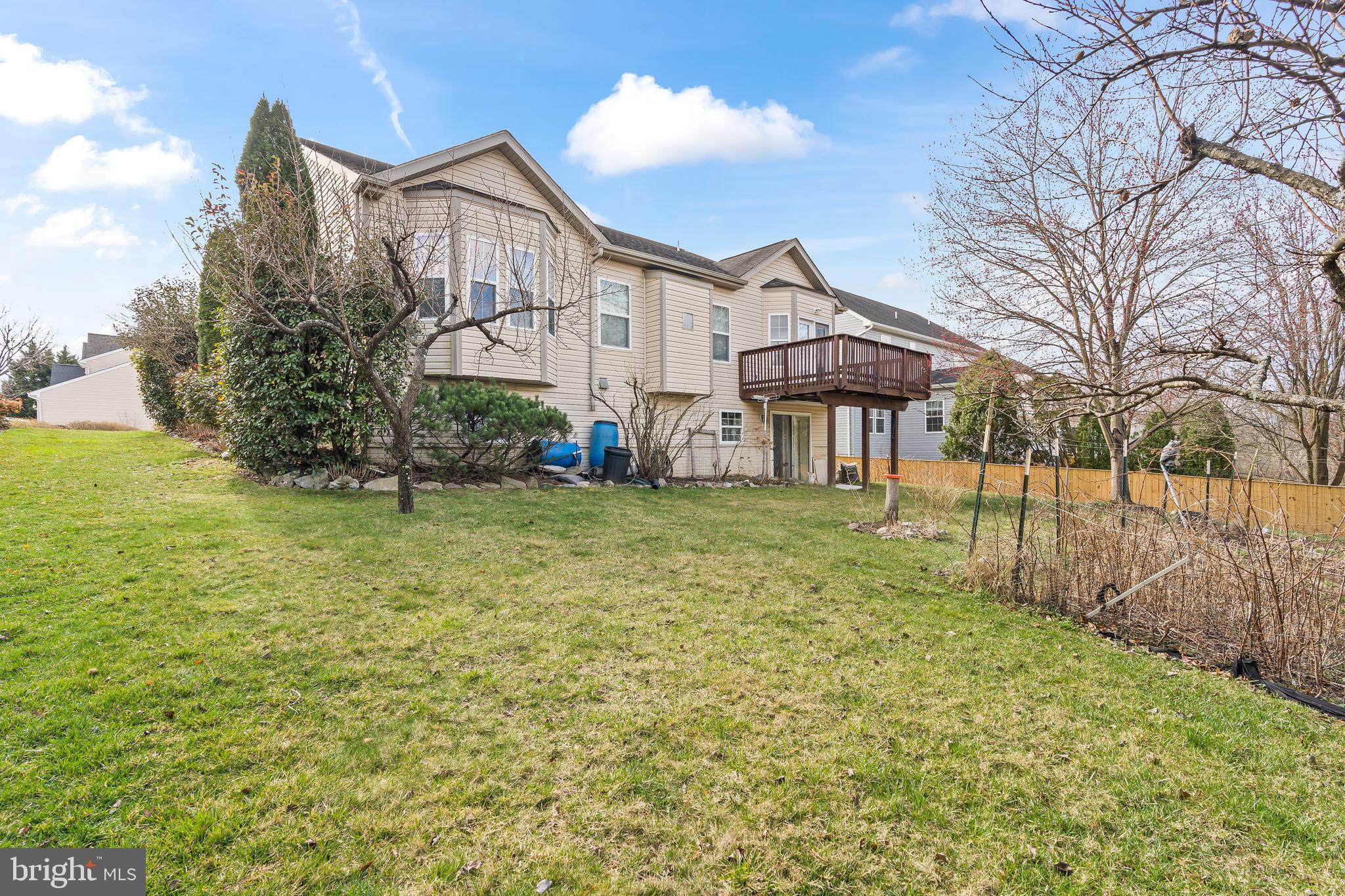 STONEBRIDGE - Residential