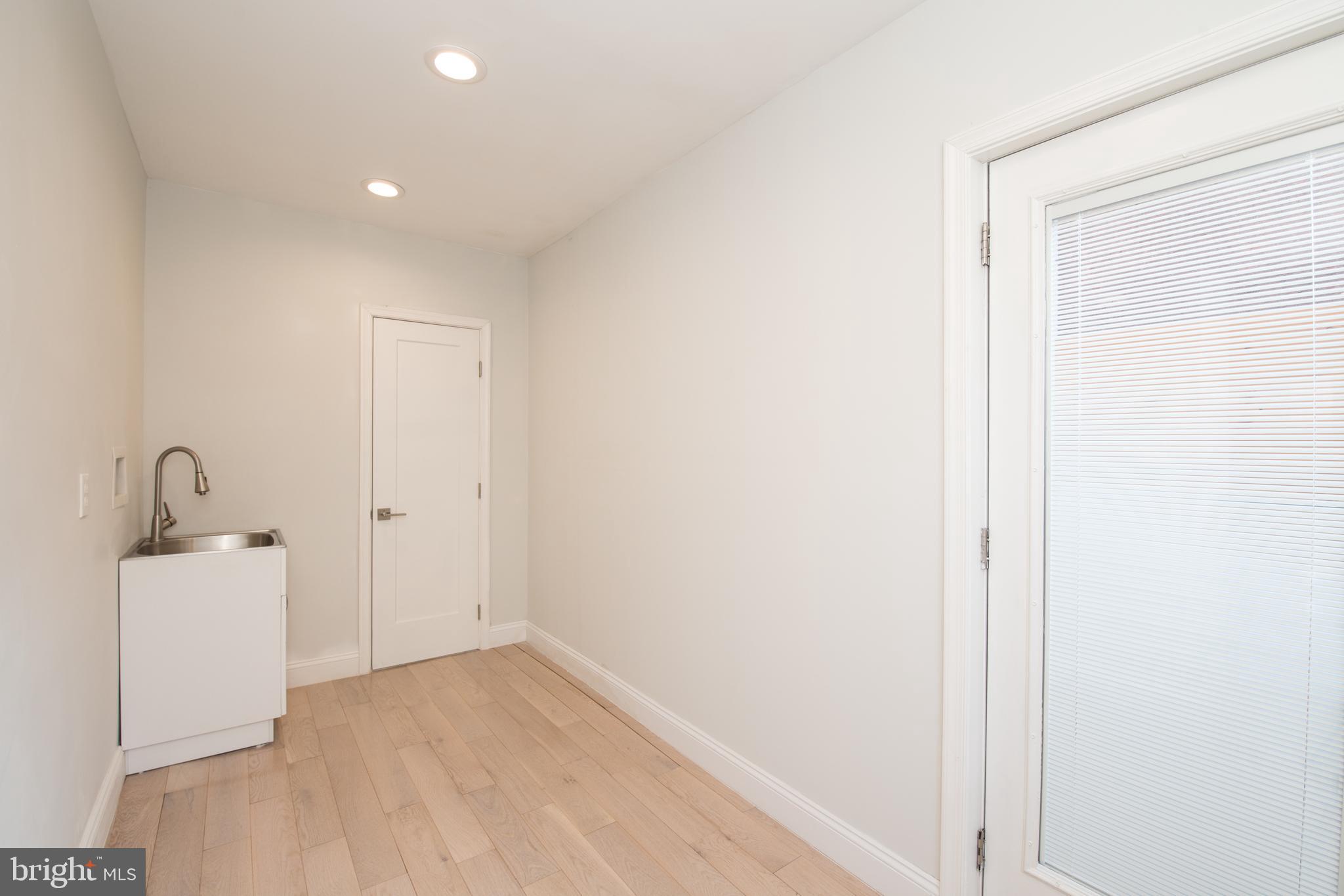 ART MUSEUM AREA - Residential