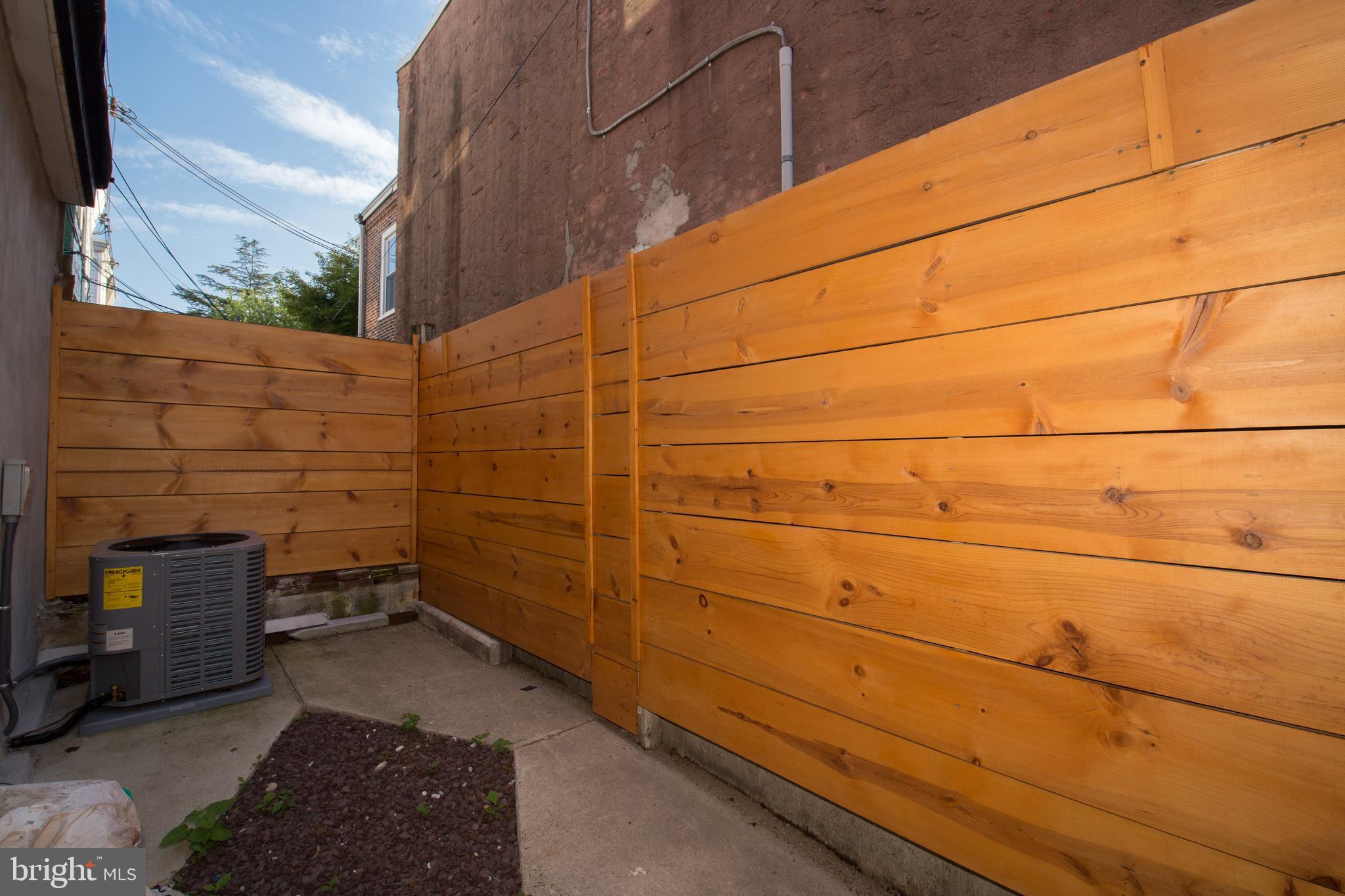 ART MUSEUM AREA - Residential