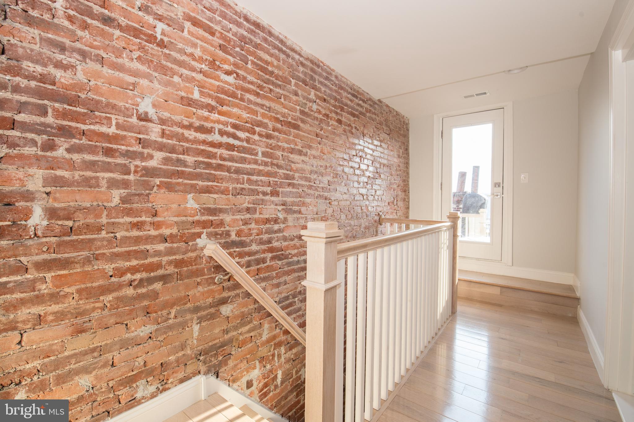 ART MUSEUM AREA - Residential