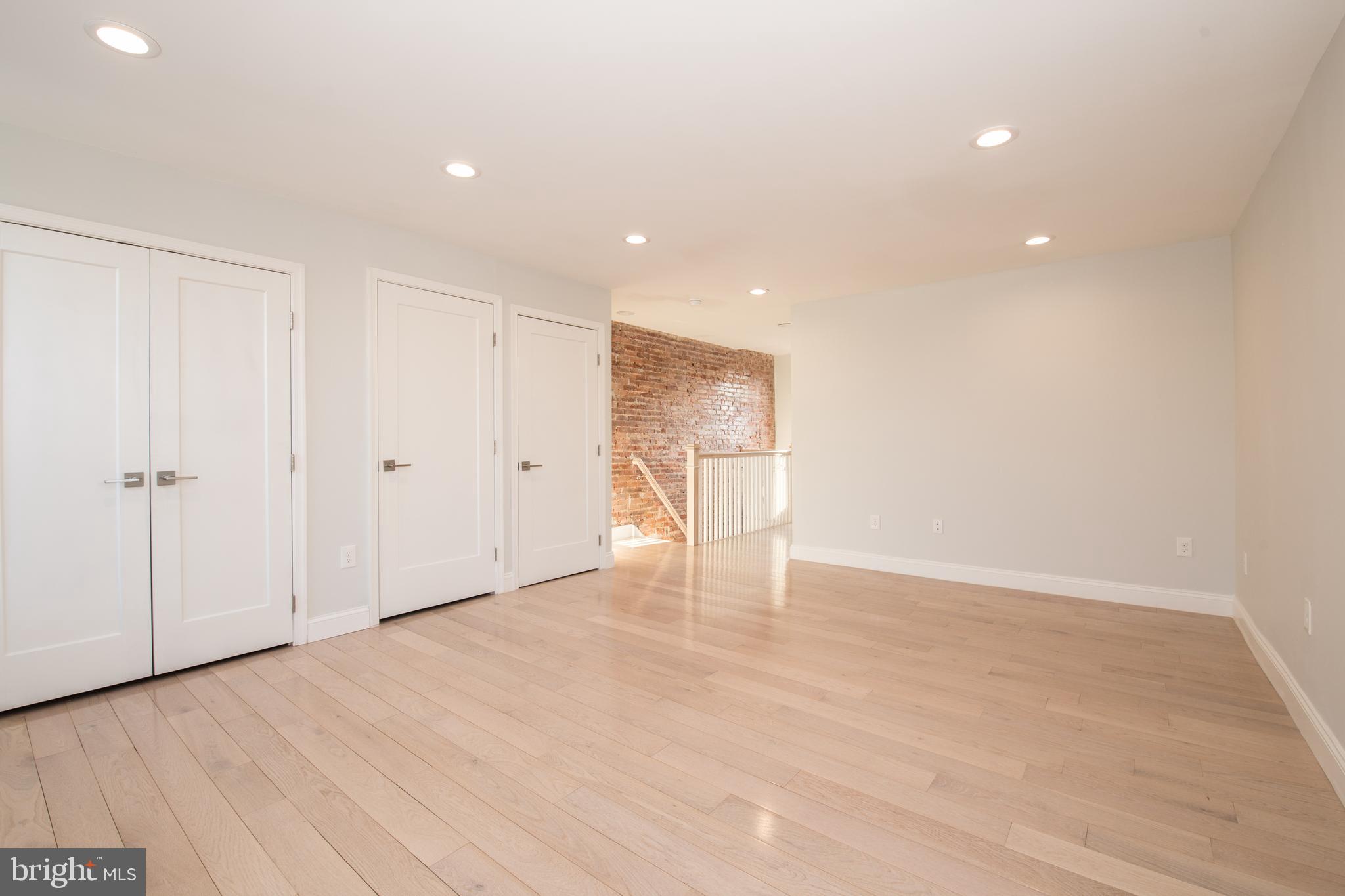 ART MUSEUM AREA - Residential