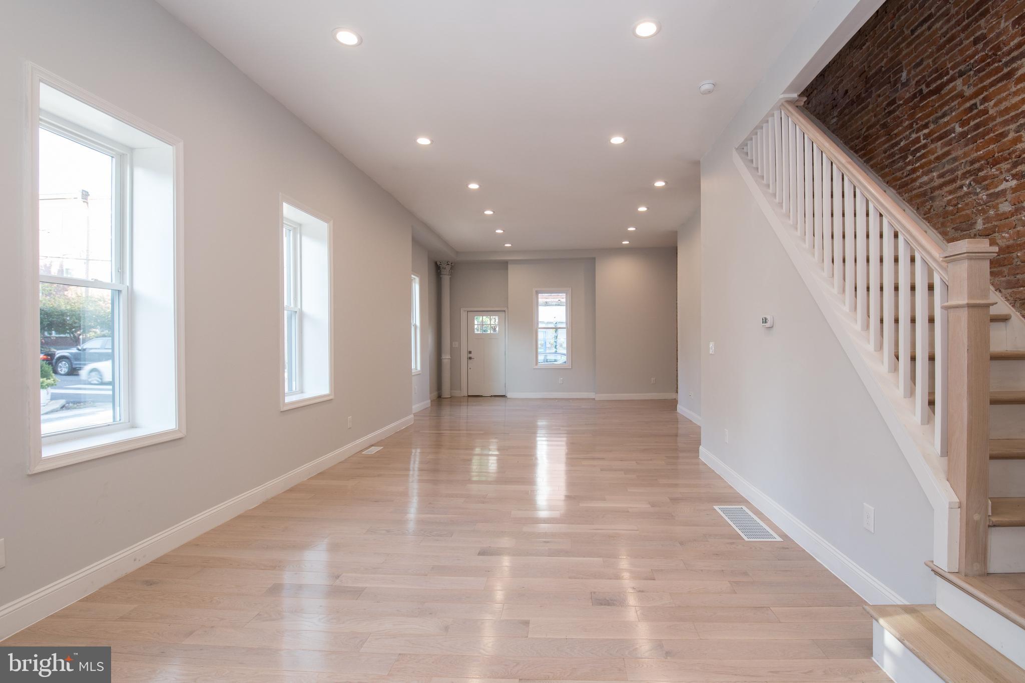 ART MUSEUM AREA - Residential