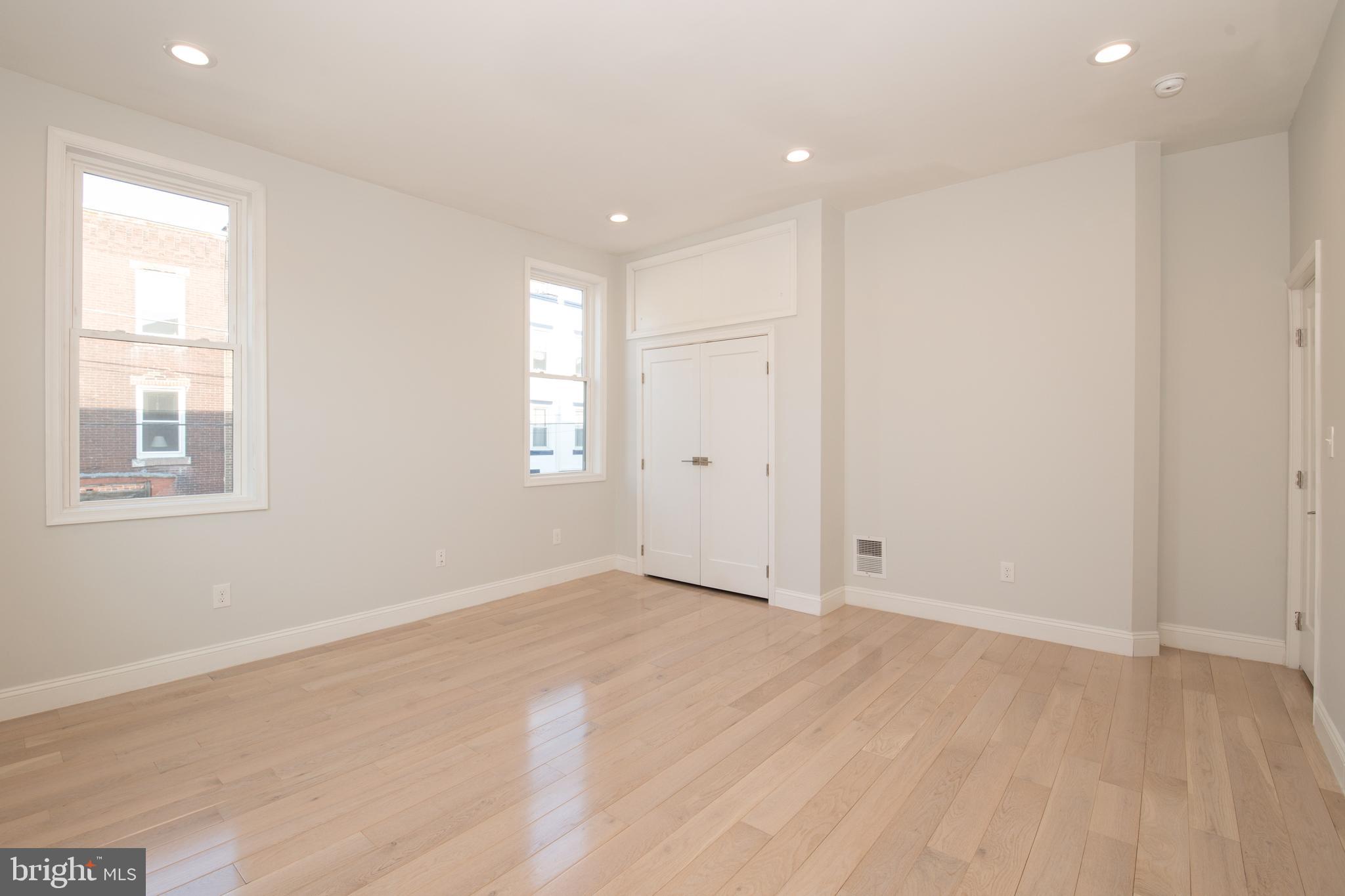 ART MUSEUM AREA - Residential