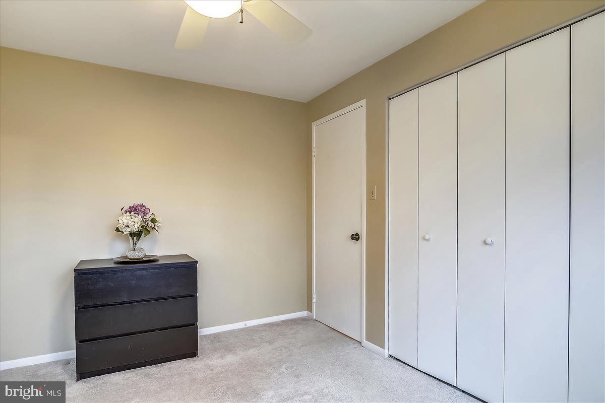 MADISON MANOR - Residential