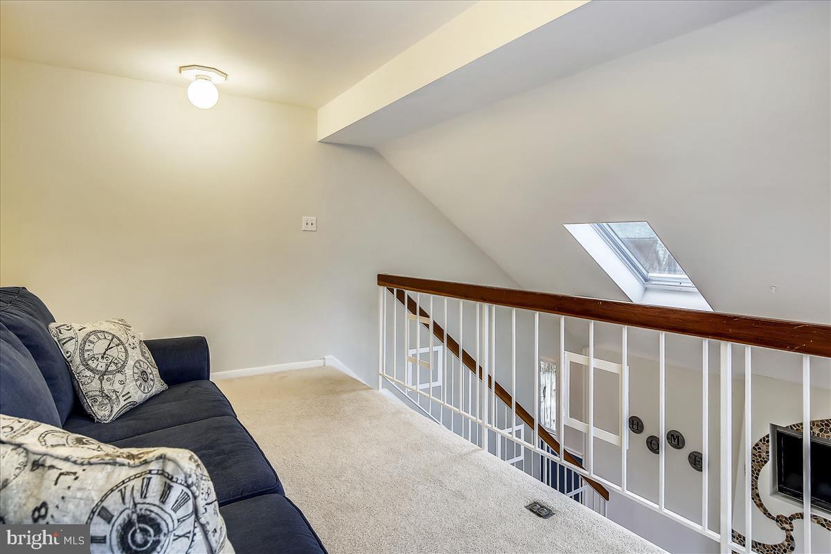 MADISON MANOR - Residential