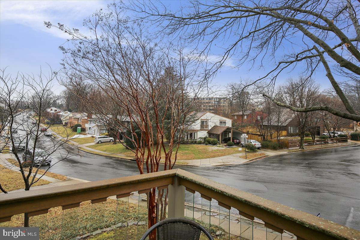 MADISON MANOR - Residential