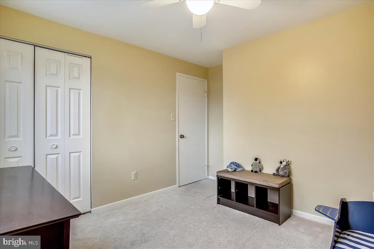 MADISON MANOR - Residential