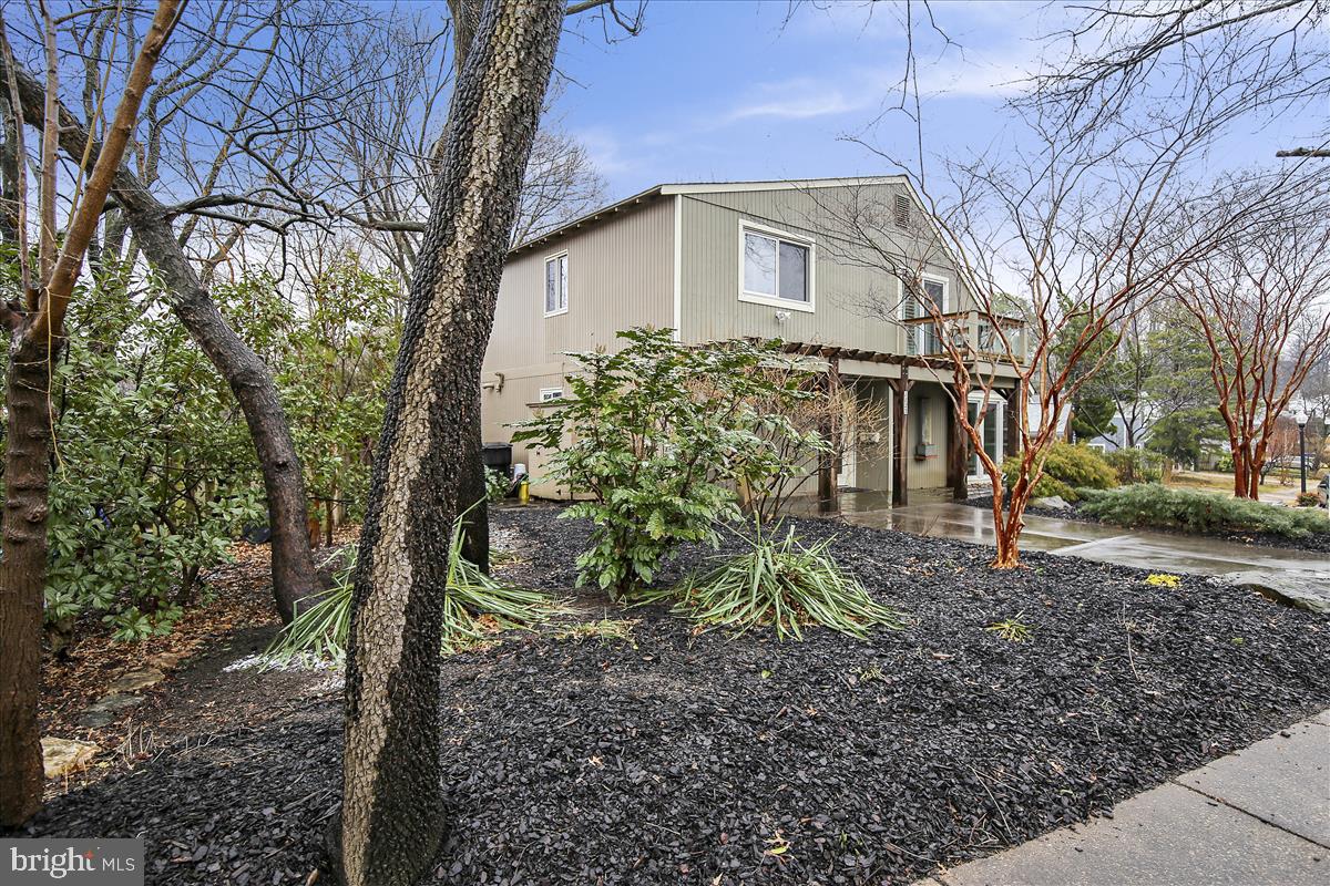 MADISON MANOR - Residential