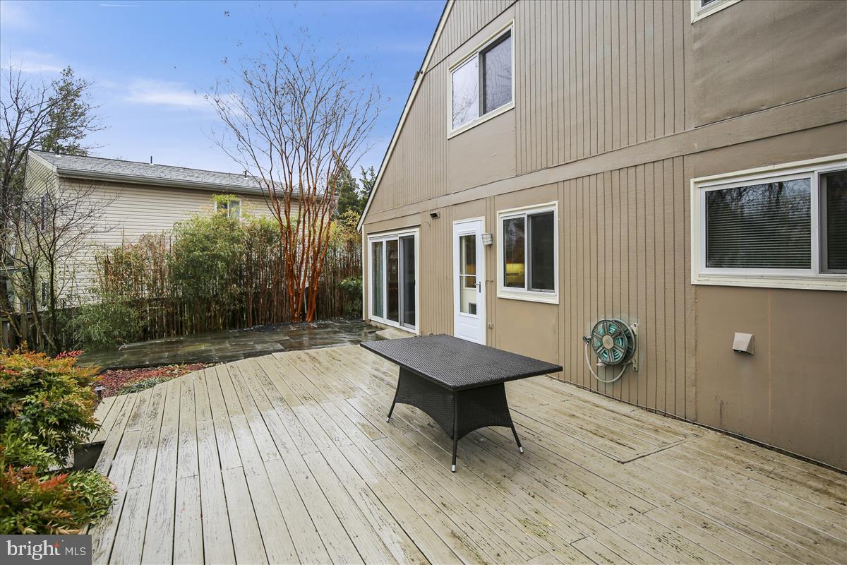 MADISON MANOR - Residential