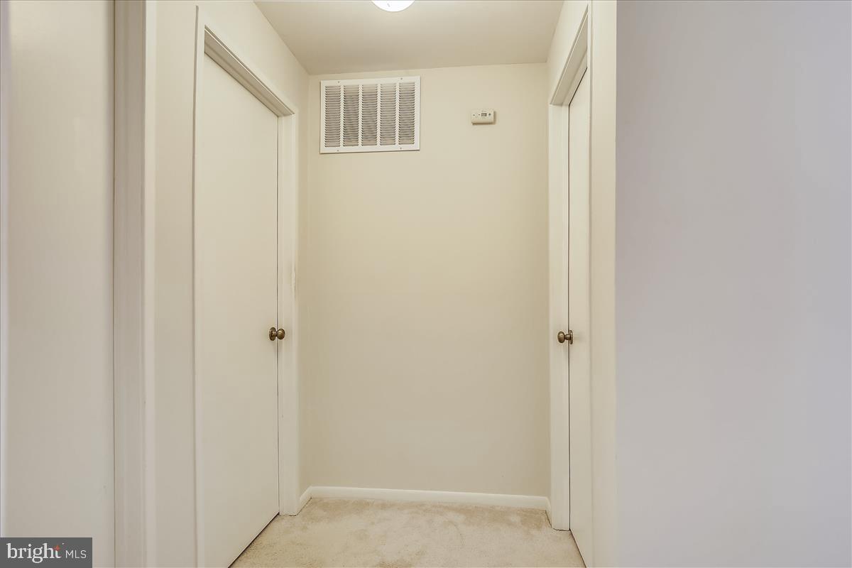 MADISON MANOR - Residential