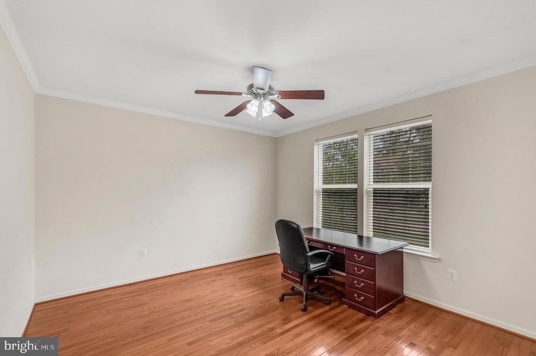 STONE WALL MANOR - Residential