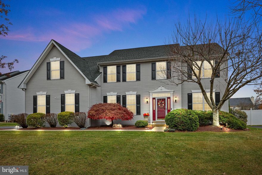 Nestled at 909 Red Coat Farm Drive, this exquisite Colonial residence stands as a testament to meticulous care and modern elegance within the coveted Highgate Estates community. The journey begins with a newer paved driveway, leading you through impeccably landscaped surroundings to a captivating Sutton Model entrance. Upon crossing the threshold, a grand two-story foyer welcomes you into an open-concept, airy floor plan, adorned with stunning hardwood floors that seamlessly flow through the formal living and spacious dining rooms, illuminated by captivating lighting. The heart of this home lies in the freshly renovated  kitchen, boasting refinished cabinets, granite countertops, a custom island, and a breakfast bar complemented by stainless steel appliances. This culinary haven harmoniously connects to the dining room and family room, the latter featuring sliders to a private backyard retreat. Here, a paver patio and a custom in-ground pool await, creating a perfect haven for relaxation and entertainment. The family room, adorned with a gas fireplace and new carpet flooring (2021), is a warm and inviting space for family gatherings. The main floor also hosts a private study, a convenient powder room, and a spacious laundry room with ample shelving and storage. Ascend the marvelous double open staircase to discover the upstairs. The primary suite beckons with a fully remodeled bath, encompassing a stall shower, soaking tub, double-bowl vanity, two walk-in closets, and a versatile bonus area suitable for a home office or seating. Three additional well-proportioned bedrooms and a remodeled full hall bath complete the upstairs retreat. The finished basement unveils an ideal spot for Sunday football games, featuring an oversized bar and seating area, while the other side offers plenty of storage space. Outside, a private paver patio overlooks the lush lot, surrounded by mature trees and a custom-fenced pool. The property also boasts practical features such as a House Generator (installed in 2019), ceiling fans in all upstairs bedrooms, a two-car garage, security system, and a nine-year-young roof. Conveniently located with easy access to schools, shopping, and major routes (309, 202, 611), this stunning colonial, situated in the heart of the Central Bucks School District, invites you to pack your bags and make it your home. Don't miss the opportunity to step into a lifestyle of comfort, luxury, and timeless appeal.