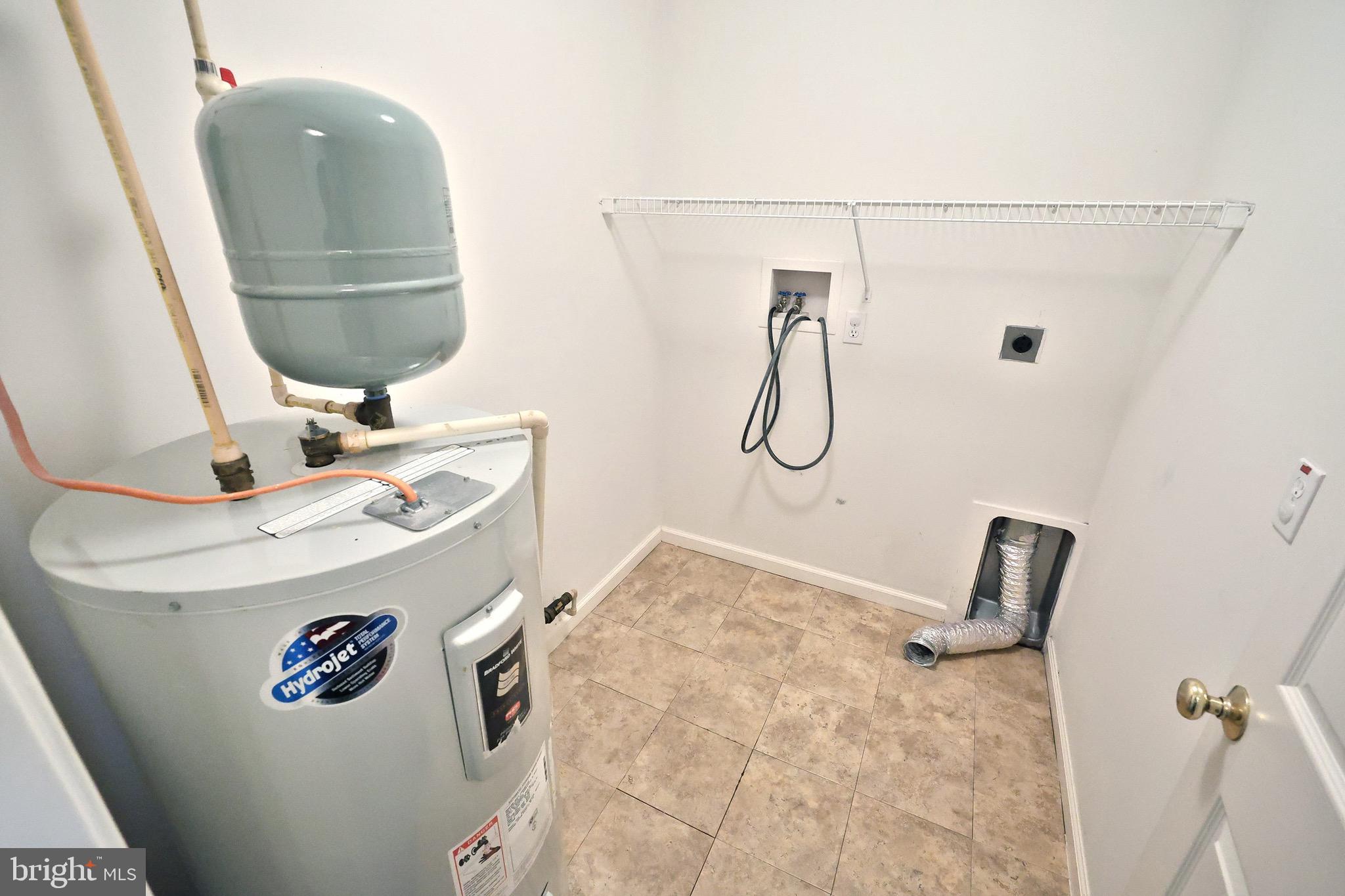 SENECA RIDGE - Residential