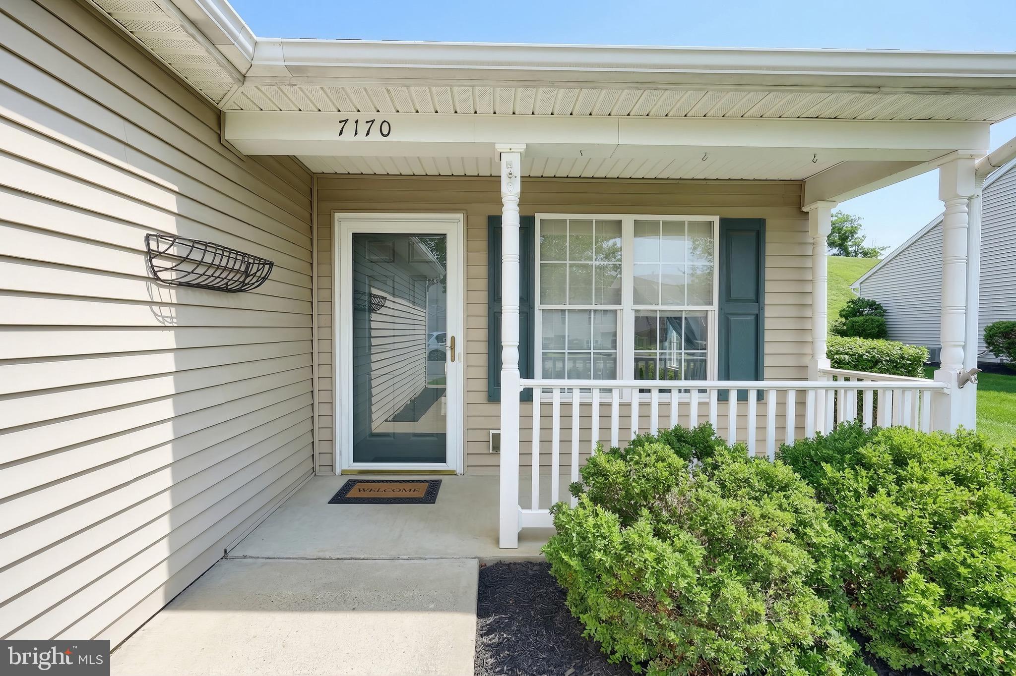 SENECA RIDGE - Residential