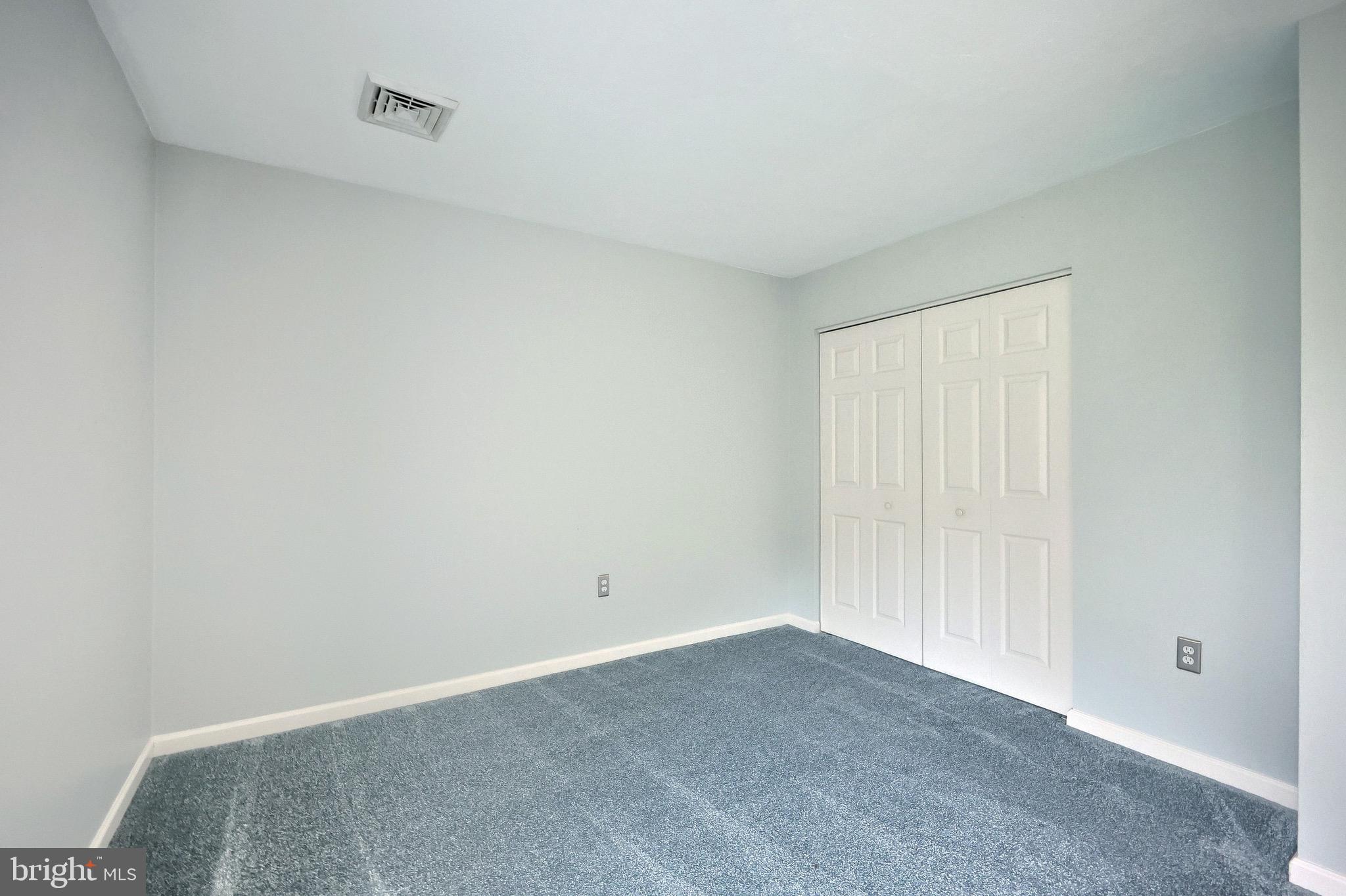 SENECA RIDGE - Residential